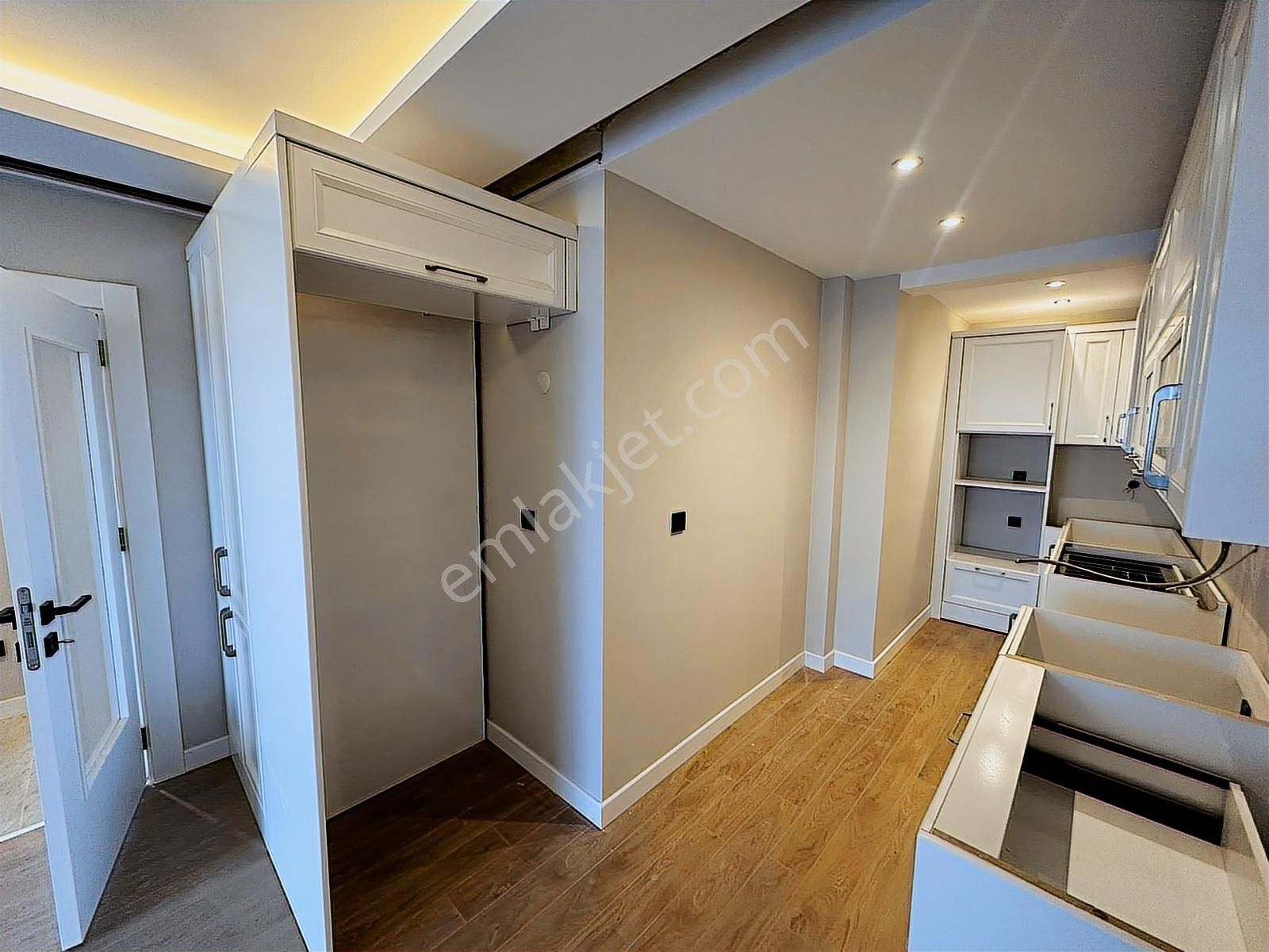 Üsküdar Altunizade 4+2 Dublex Daire Deniz Manzaralı - Görsel 4