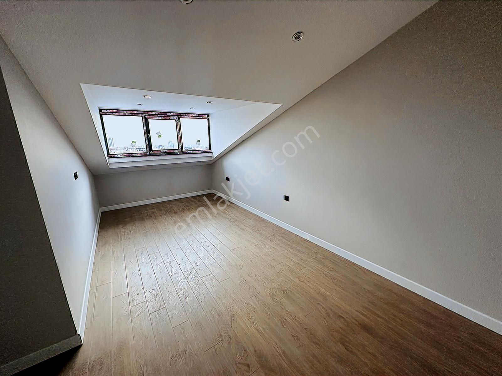 Üsküdar Altunizade 4+2 Dublex Daire Deniz Manzaralı - Görsel 20