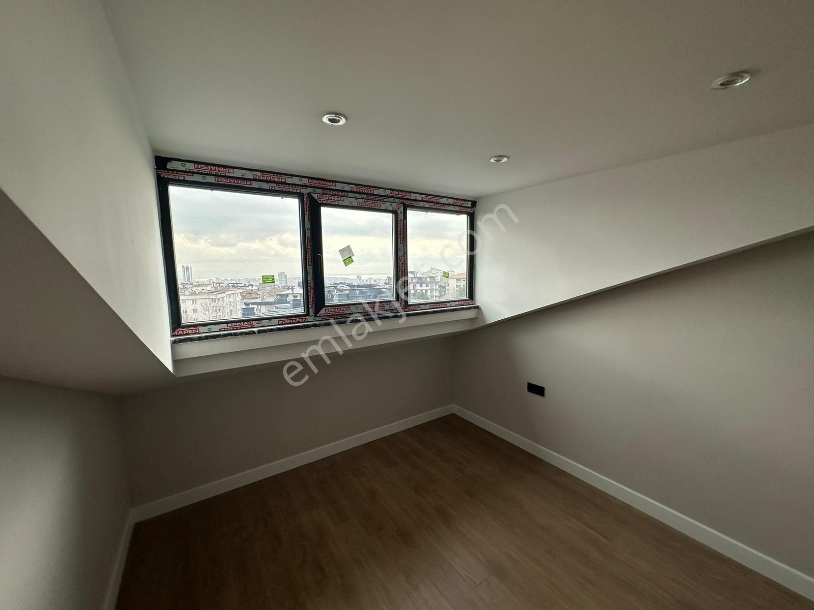 Üsküdar Altunizade 4+2 Dublex Daire Deniz Manzaralı - Görsel 22