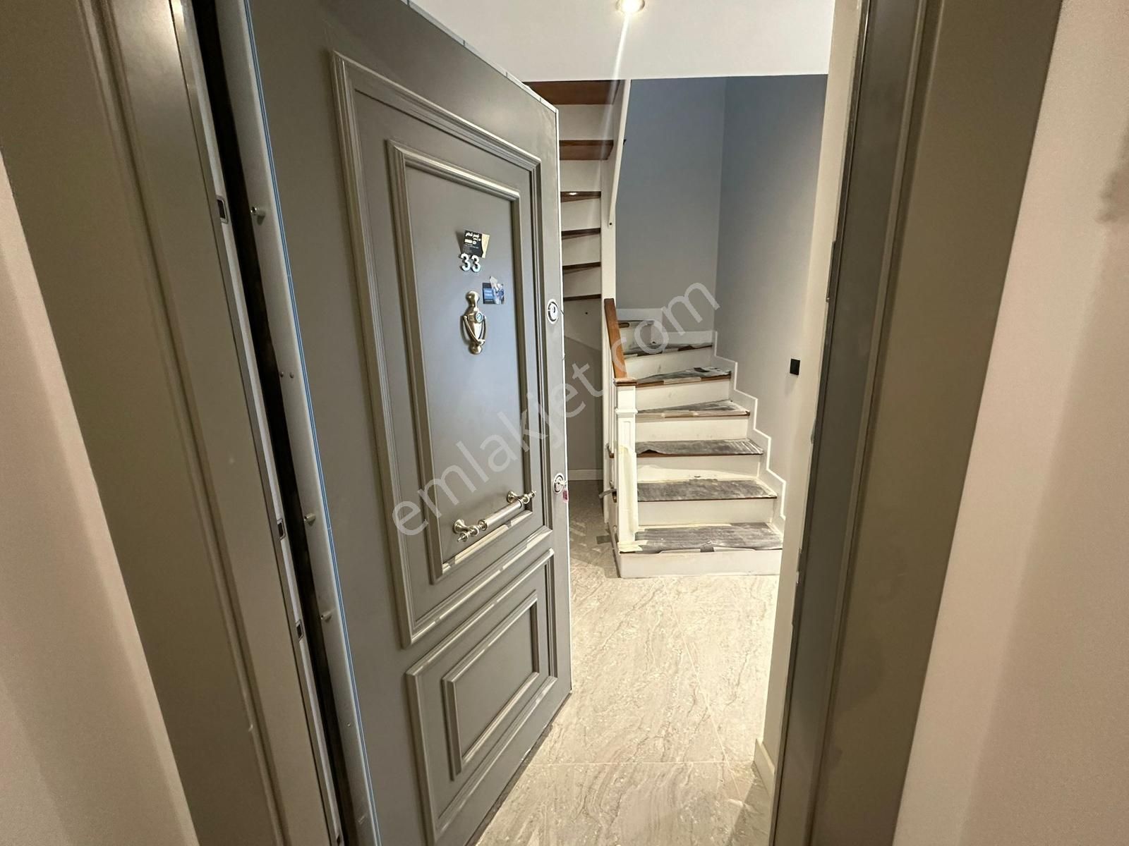 Üsküdar Altunizade 4+2 Dublex Daire Deniz Manzaralı - Görsel 13