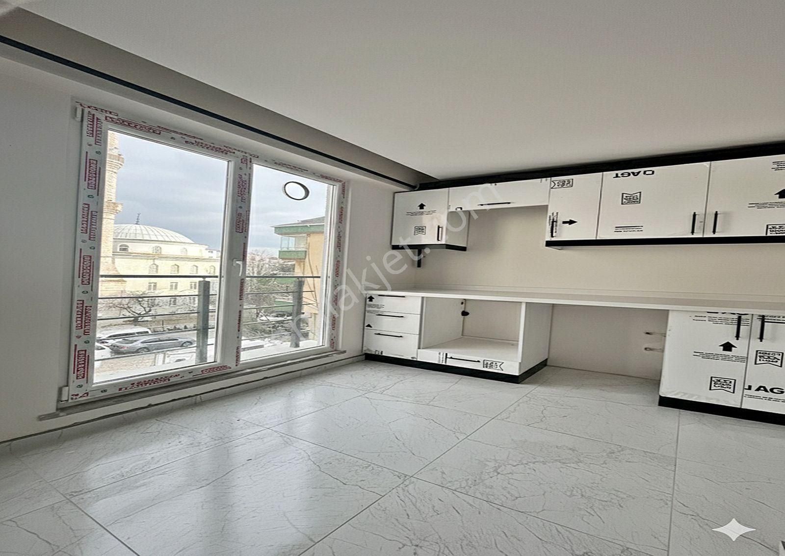 Metrobüse 1dk Sıfır Mülkiyetli Arakat 1+1 Yatırım Satılık Daire - Görsel 35