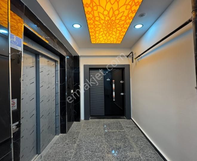 Metrobüse 5 Dakika Yürüme Mesafesinde Sıfır 2+1!!! - Görsel 2