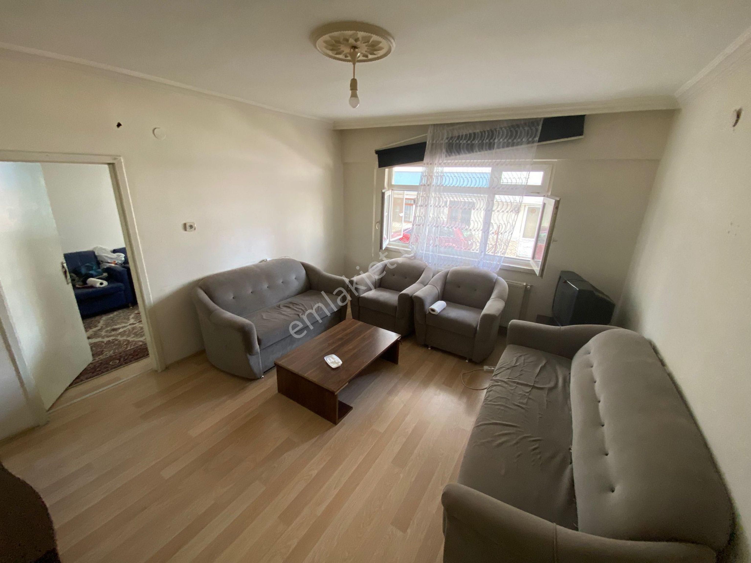 Aktif Emlak’tan Yaşar Kemal Caddesi Üzerinde 2+1 Eşyalı Kiralık Fırsat Daire - Görsel 14