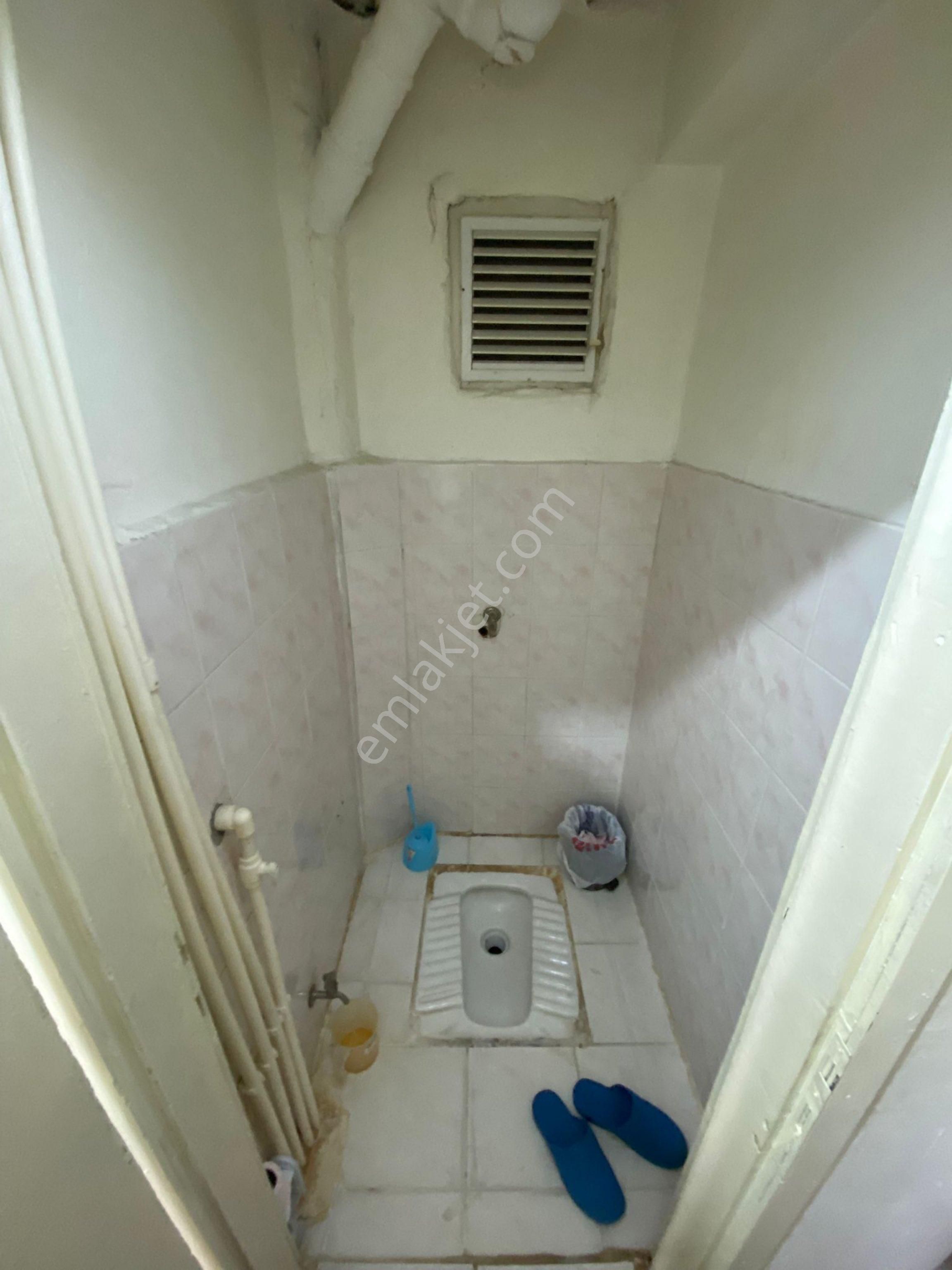 Aktif Emlak’tan Yaşar Kemal Caddesi Üzerinde 2+1 Eşyalı Kiralık Fırsat Daire - Görsel 16