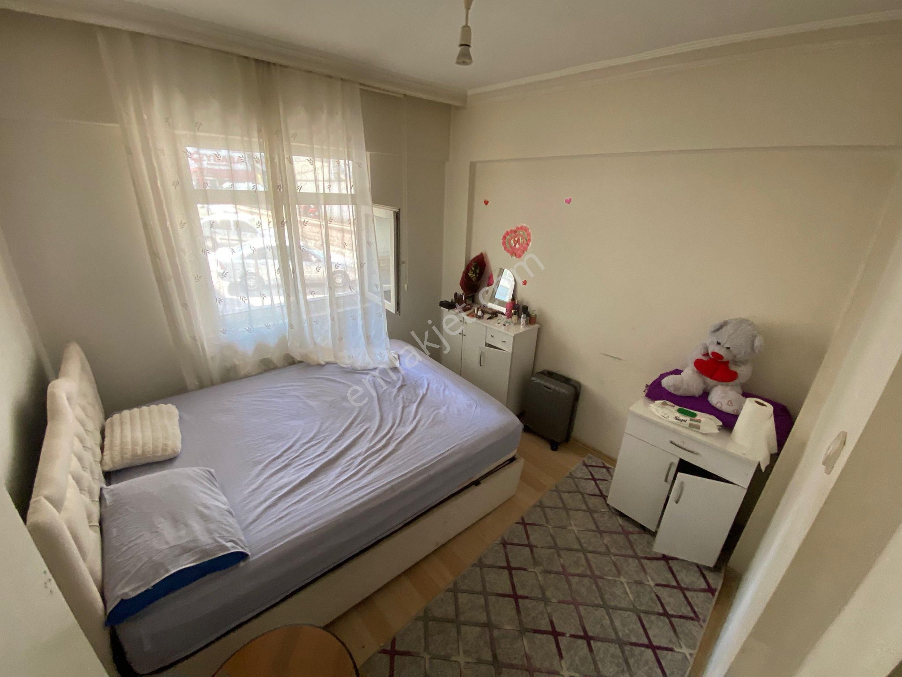 Aktif Emlak’tan Yaşar Kemal Caddesi Üzerinde 2+1 Eşyalı Kiralık Fırsat Daire - Görsel 11