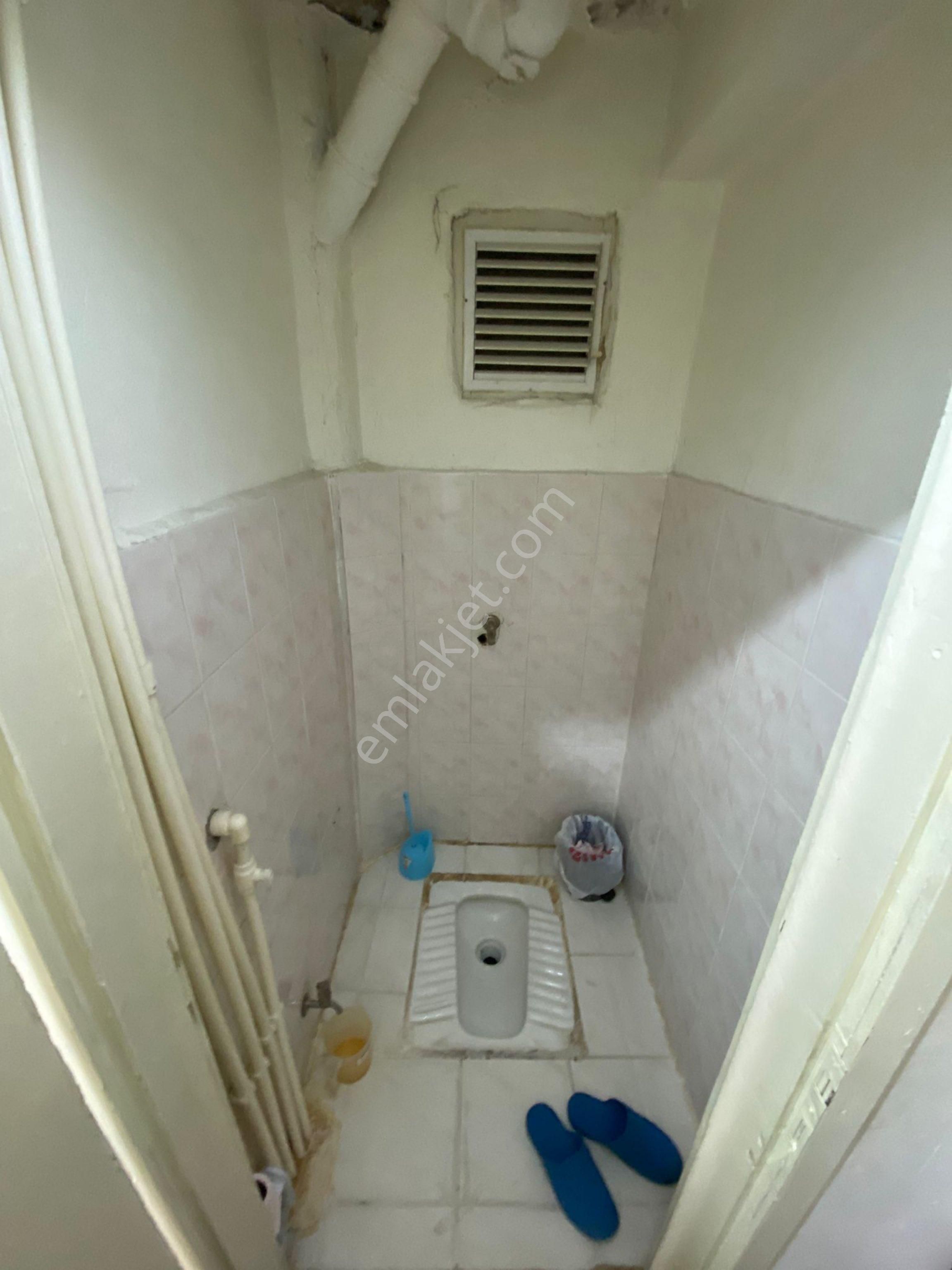 Aktif Emlak’tan Yaşar Kemal Caddesi Üzerinde 2+1 Eşyalı Kiralık Fırsat Daire - Görsel 33