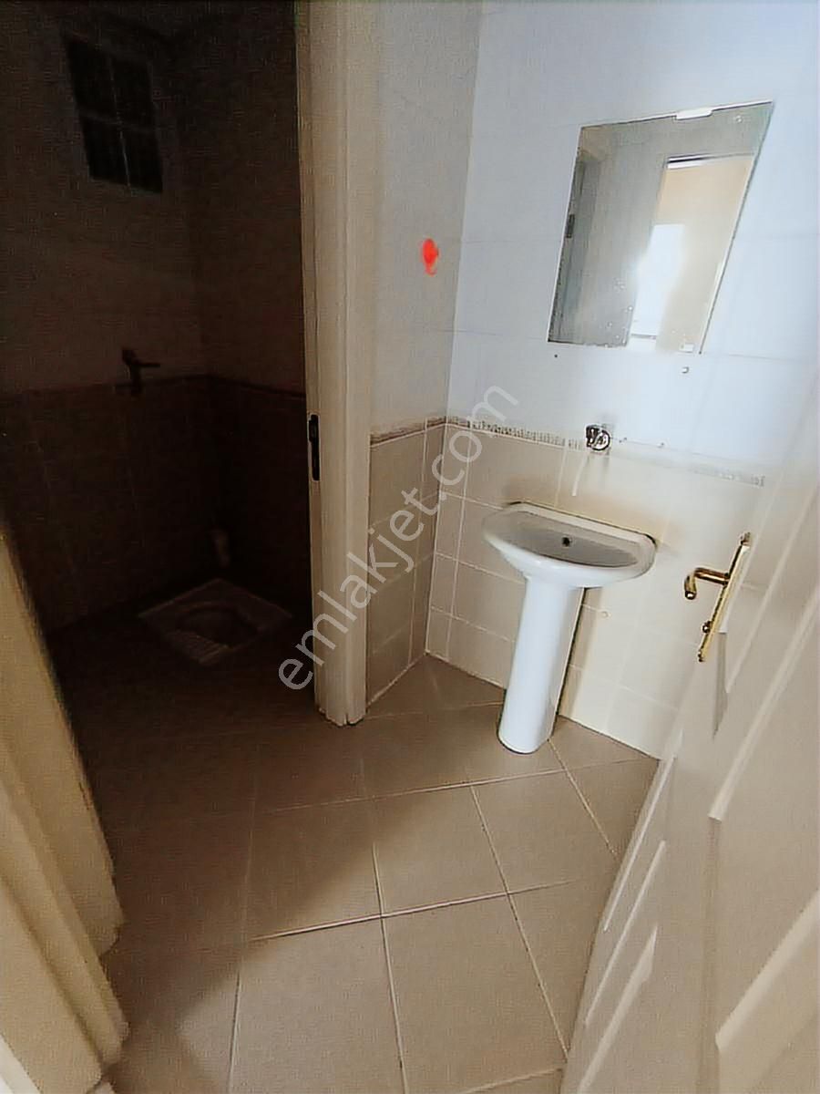 Lale Evlerinde Hastanesi Yakını 3+1 Yüksek Giriş Boş - Görsel 9