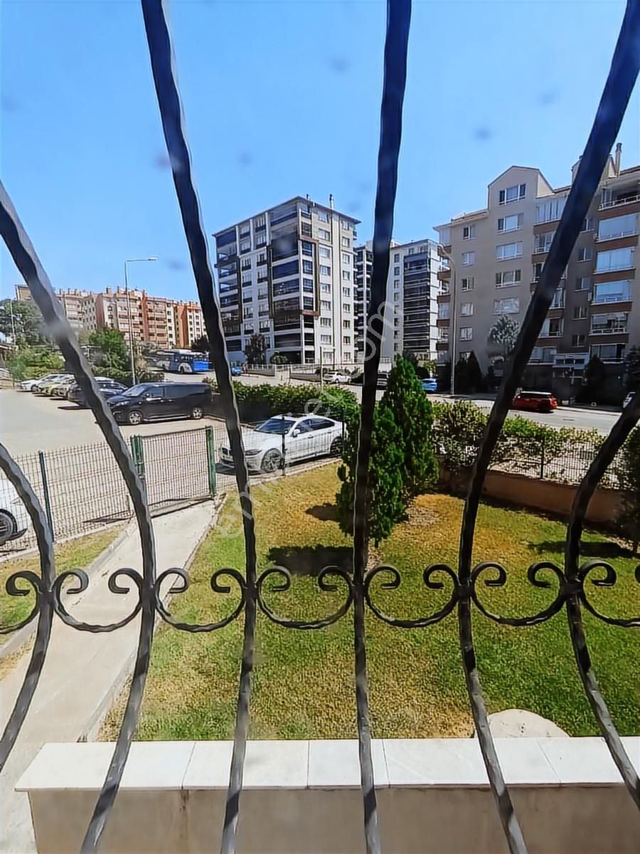 Lale Evlerinde Hastanesi Yakını 3+1 Yüksek Giriş Boş - Görsel 10