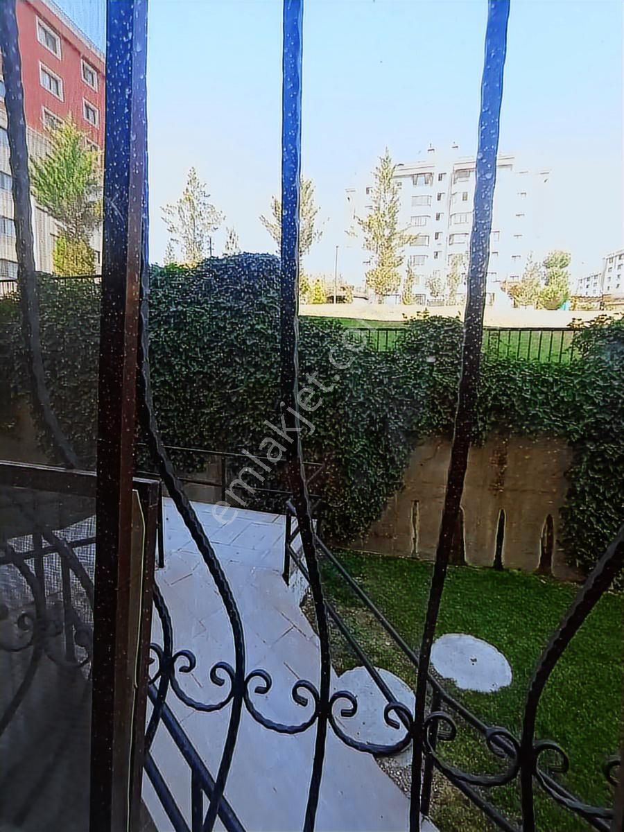 Lale Evlerinde Hastanesi Yakını 3+1 Yüksek Giriş Boş - Görsel 13