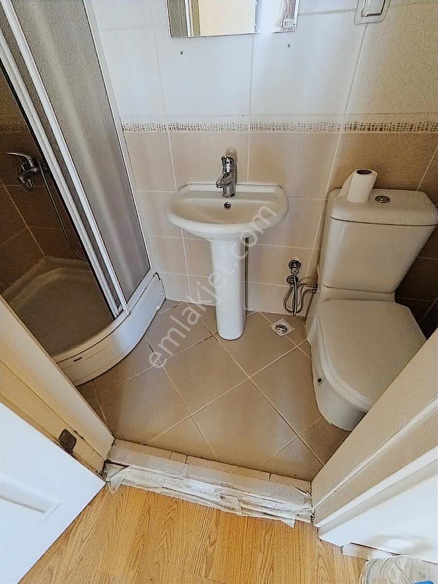 Lale Evlerinde Hastanesi Yakını 3+1 Yüksek Giriş Boş - Görsel 31