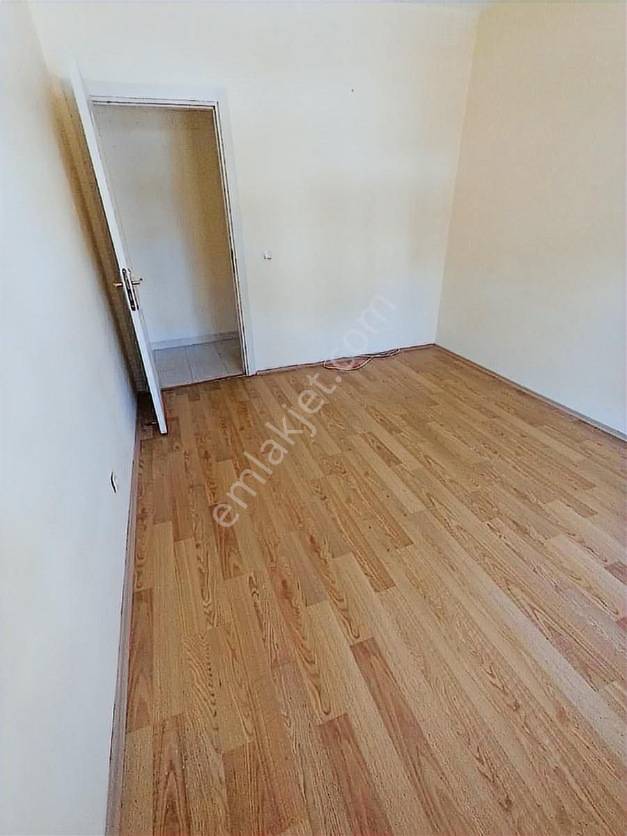 Lale Evlerinde Hastanesi Yakını 3+1 Yüksek Giriş Boş - Görsel 7