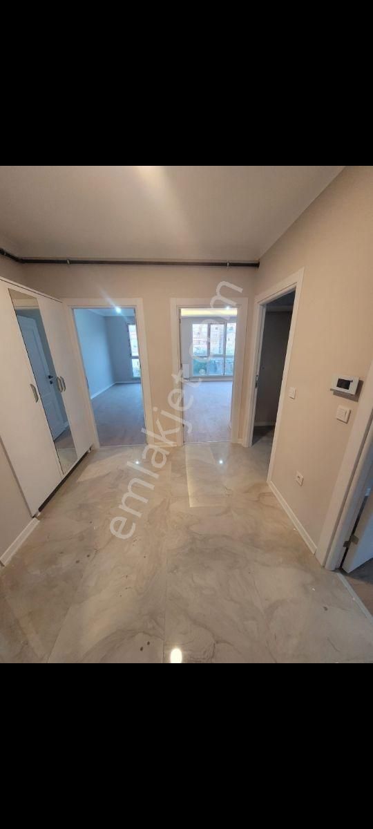 Beylerbeyinde Havuzlu Sıfır Sitede Satılık 2+1 Daire - Görsel 16