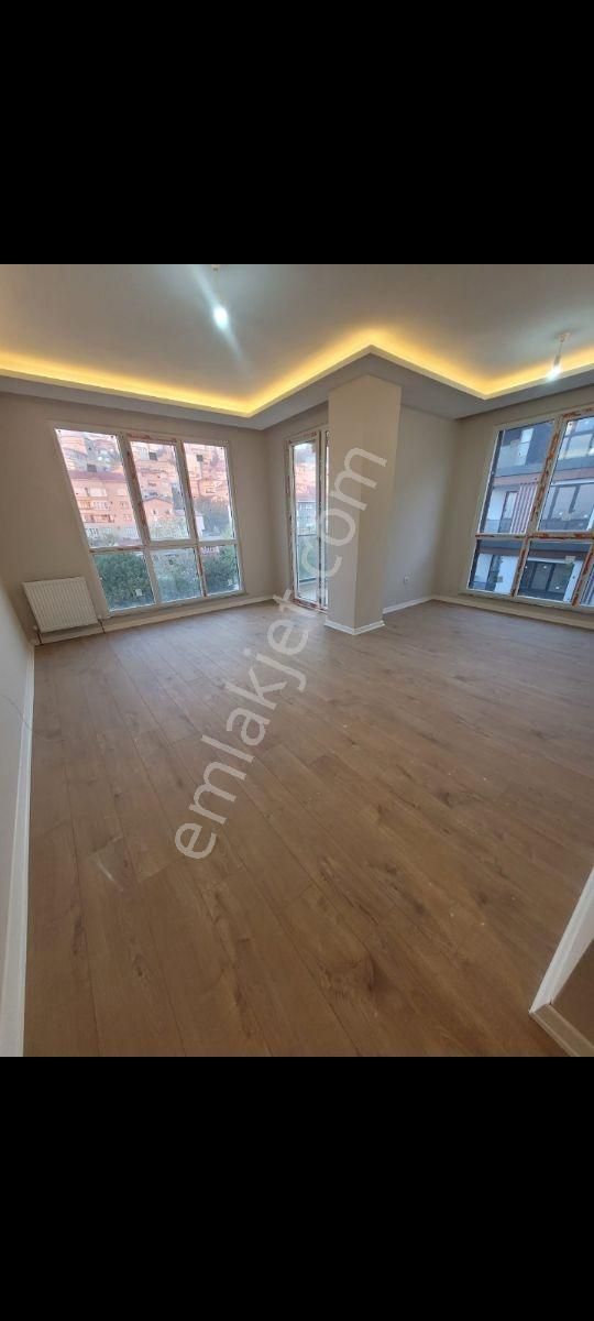 Beylerbeyinde Havuzlu Sıfır Sitede Satılık 2+1 Daire - Görsel 15