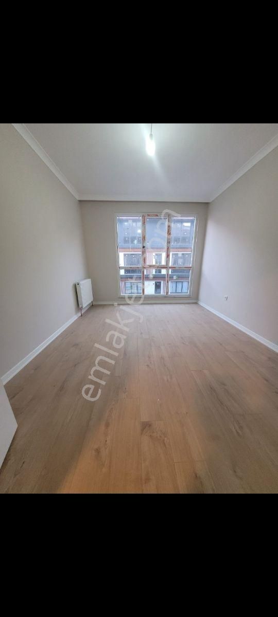 Beylerbeyinde Havuzlu Sıfır Sitede Satılık 2+1 Daire - Görsel 9