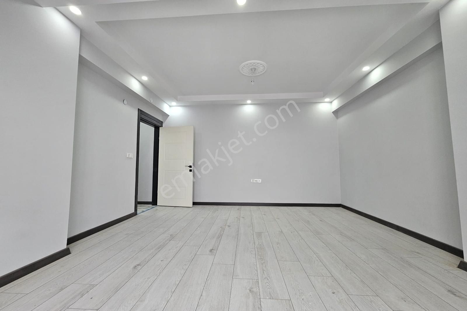 Çerkezköy İstasyon Mah.2+1 Kapalı Otopark İskanlı Asansörlü - Görsel 24