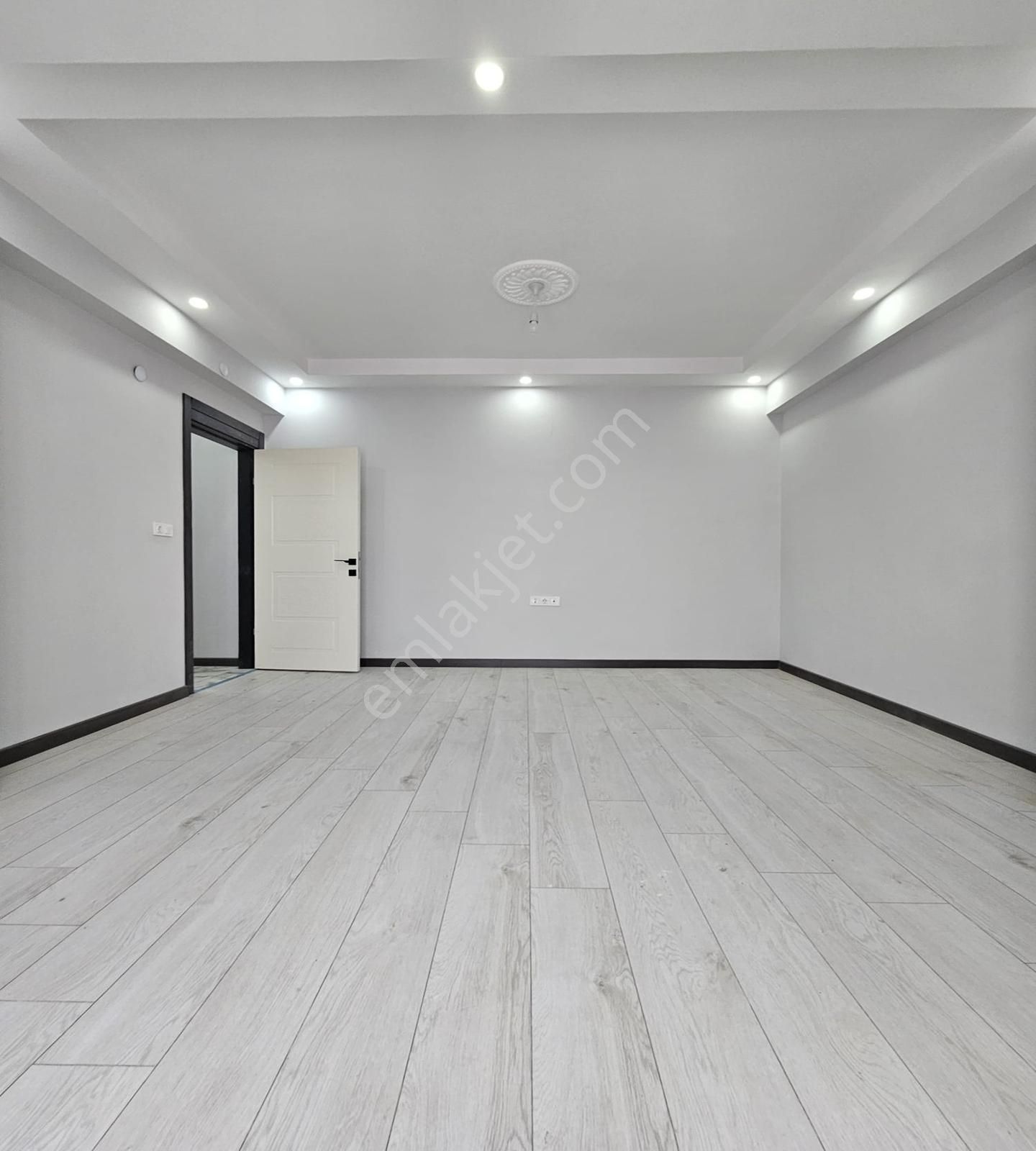 Çerkezköy İstasyon Mah.2+1 Kapalı Otopark İskanlı Asansörlü - Görsel 23