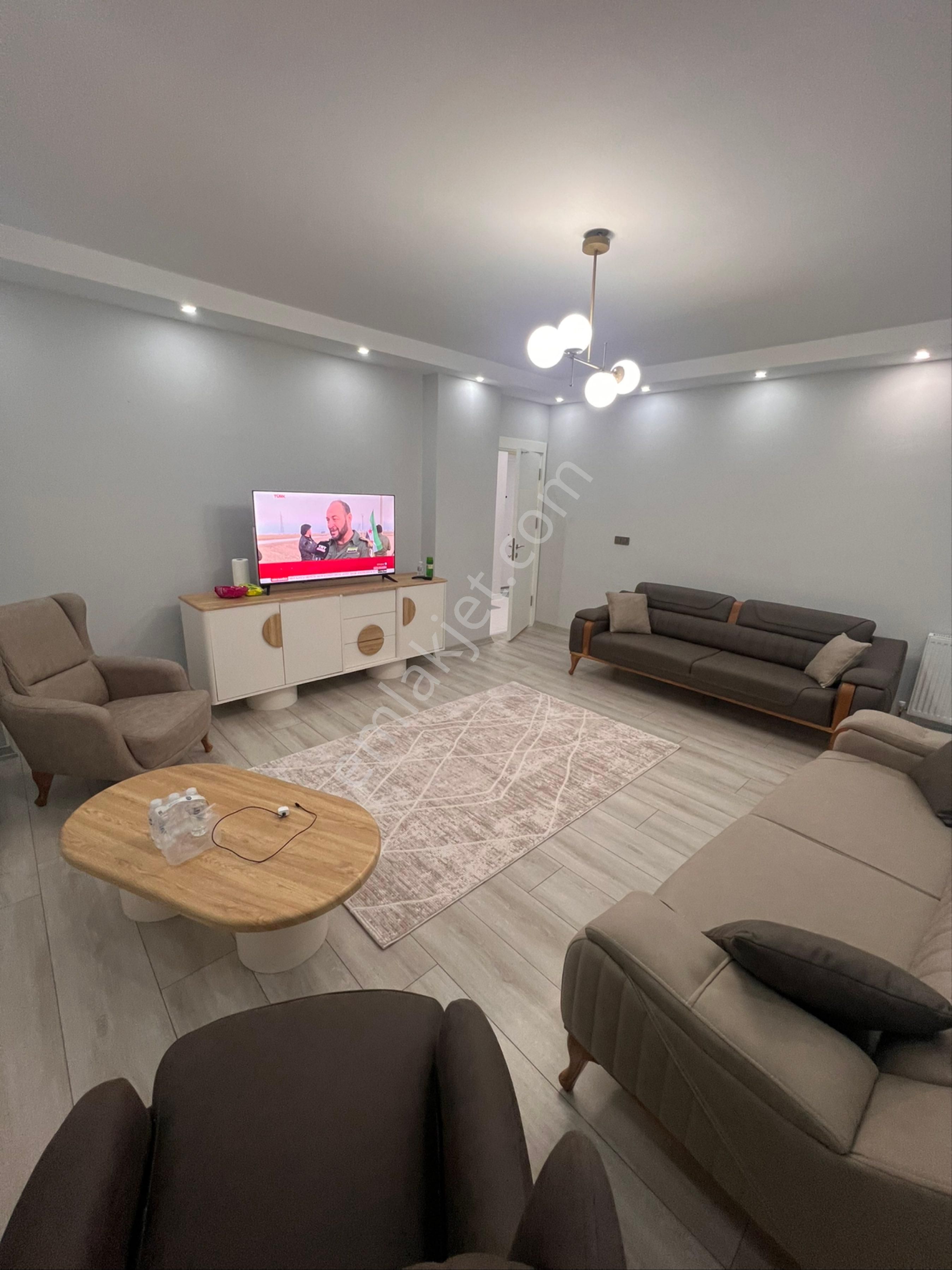 Bükçekmece Murat Çeşme Site İçi 1 Kat Kiralık Daire - Görsel 11