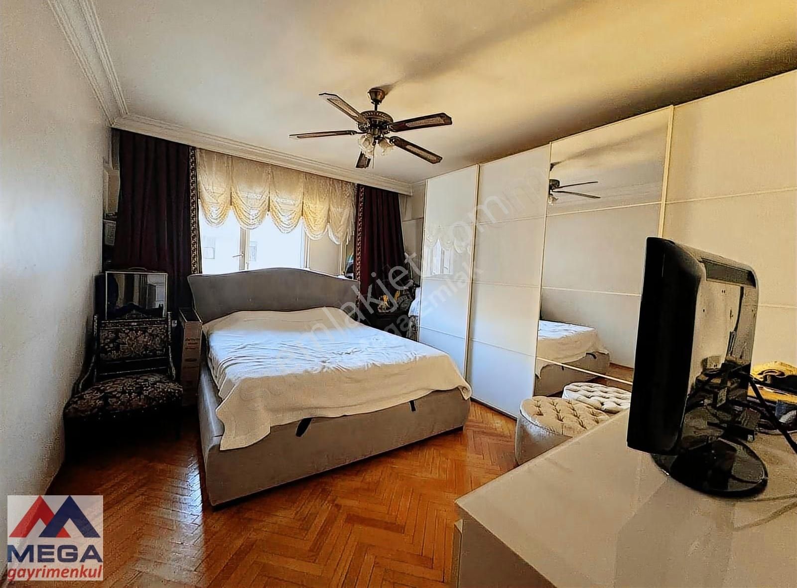 Mega'dan Kalamış Da 150 M2 3+1 Deniz Manzaralı Balkonlu Fırsat - Görsel 17