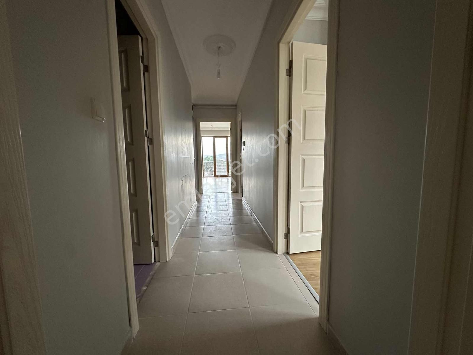 Realist Gayrimenkul Den Kiralık 2+1 Daire - Görsel 14