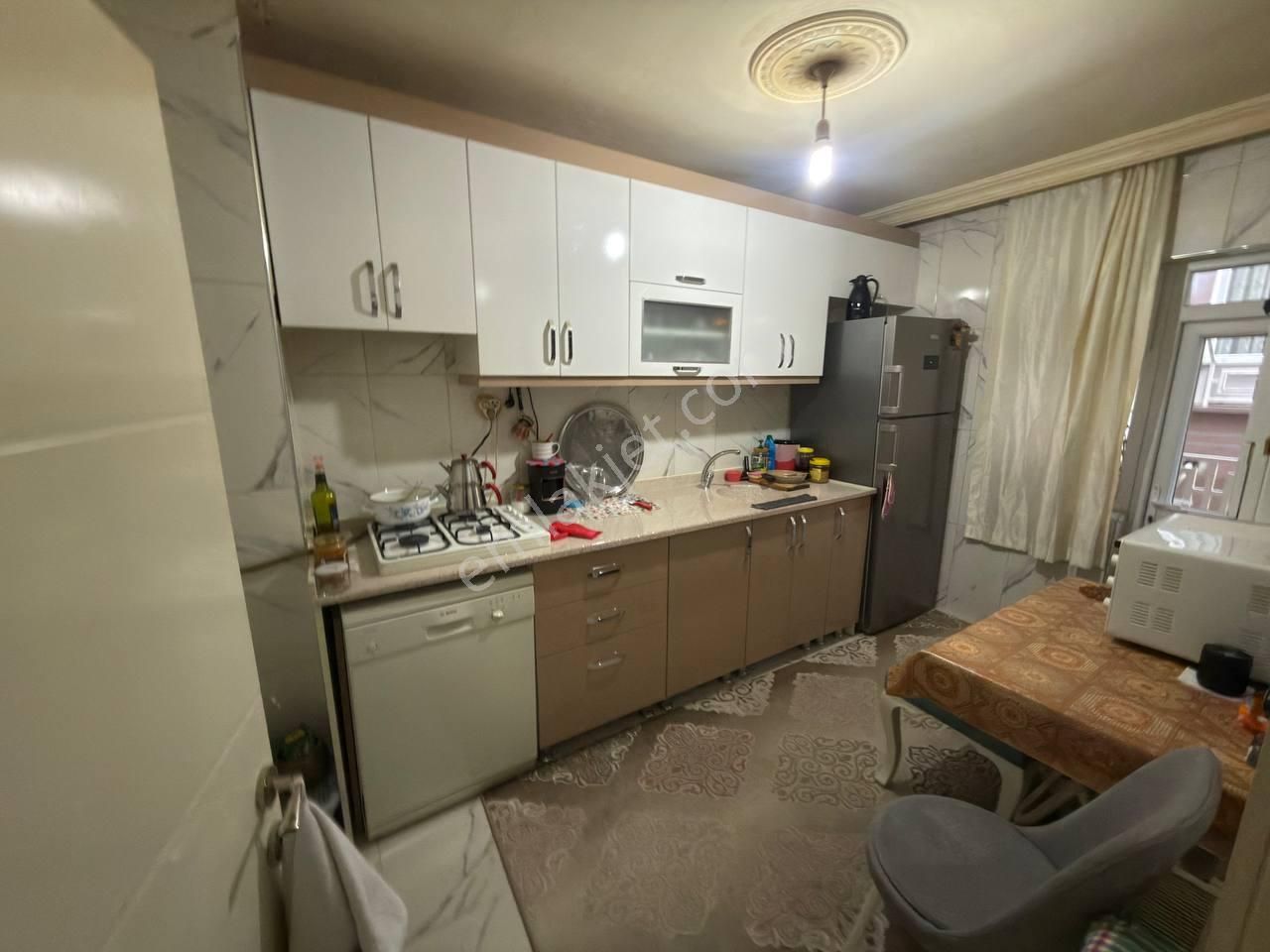 Atatürk Mah'de---merkezde---3+1 Ara Katta---ön Cephe Daire