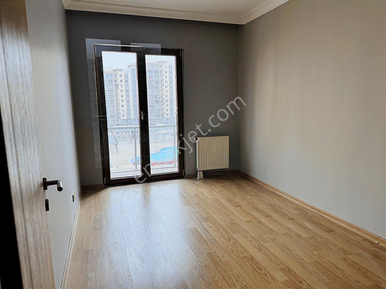 Alemdağ Emlak Konutları 4+1 Havuz Manzaralı Daire - Görsel 21