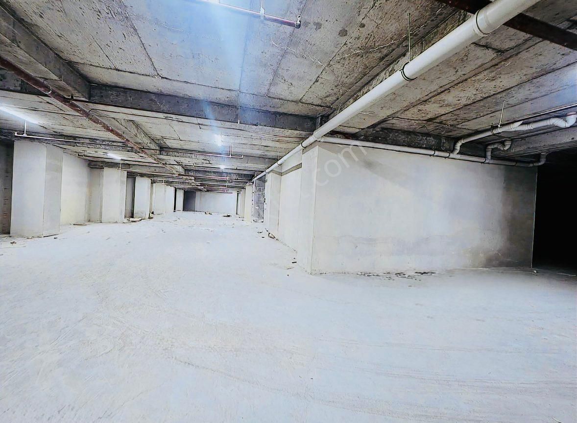 Pusula İnş.tan Uğurmumcuda 1800 M2 Düz Giriş Tır Kamyon Yanaşır Araç Girişli Dükkan - Görsel 2