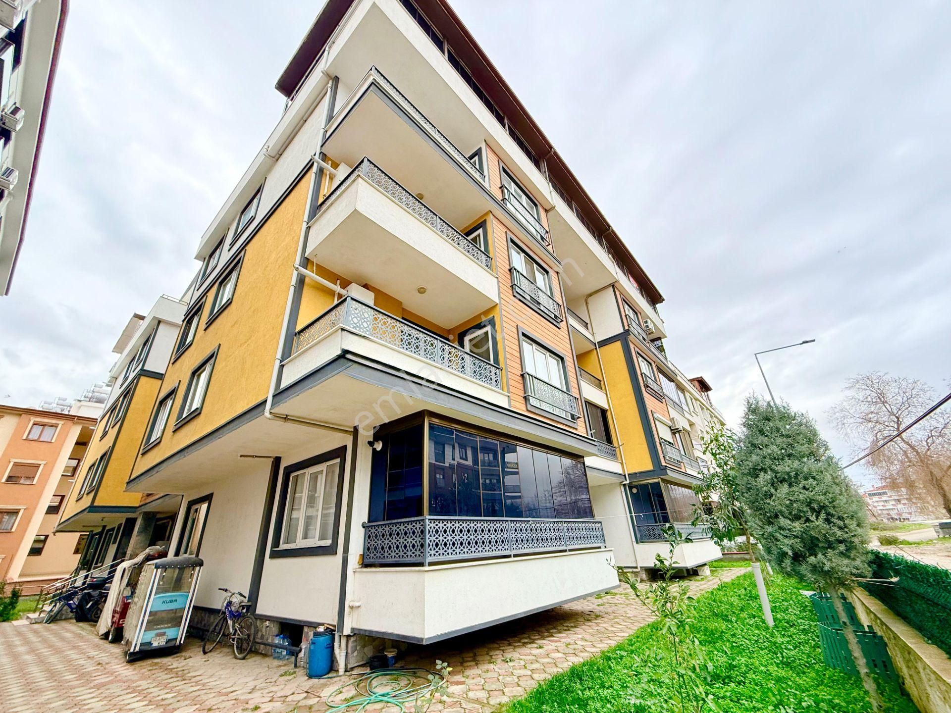 ▶ ▶ Akçay Körfez'den Ön Cephe Ara Kat Yeni Binada 2+1 Satılık Daire - Görsel 2