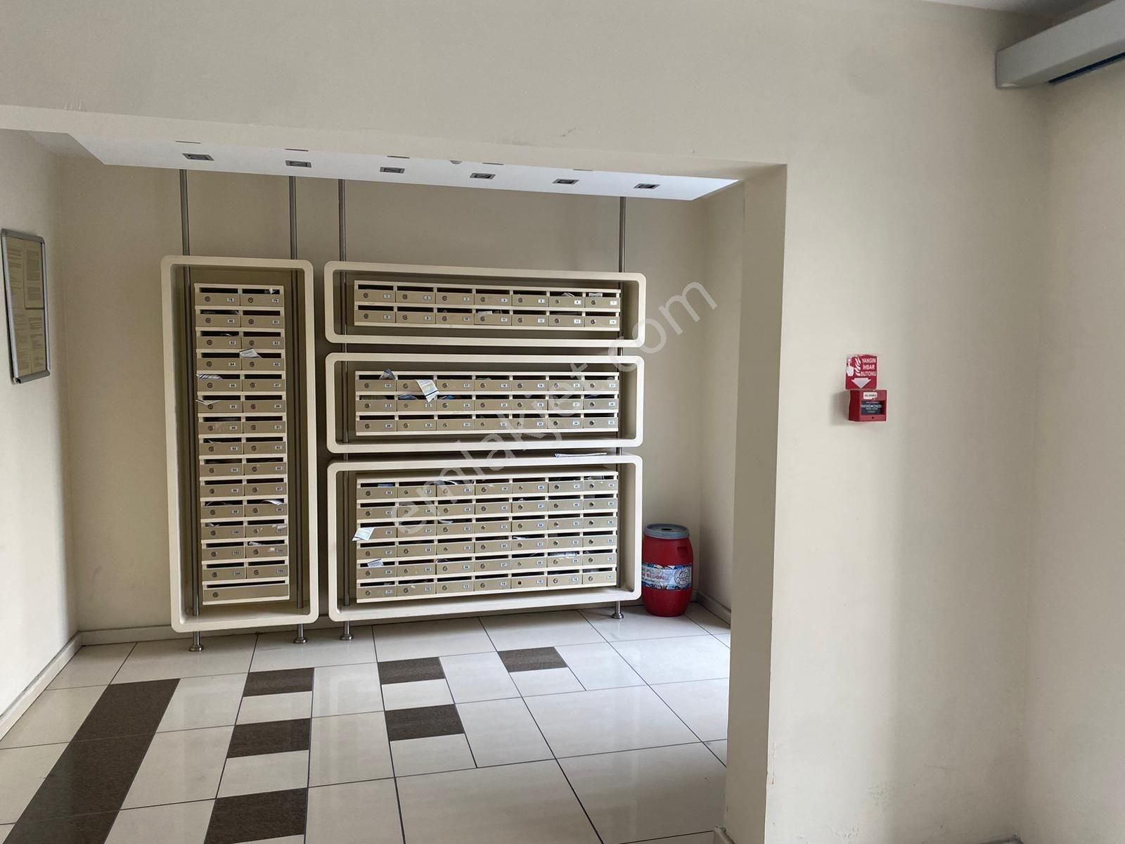 Metroya 2 Dk Yürüme Mesafesinde Peyzaj Ve Havuz Manzaralı 2+1 - Görsel 15