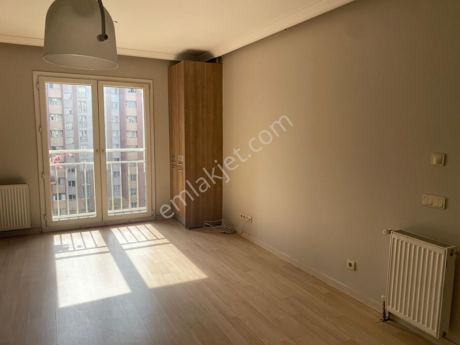 Metroya 2 Dk Yürüme Mesafesinde Peyzaj Ve Havuz Manzaralı 2+1 - Görsel 30