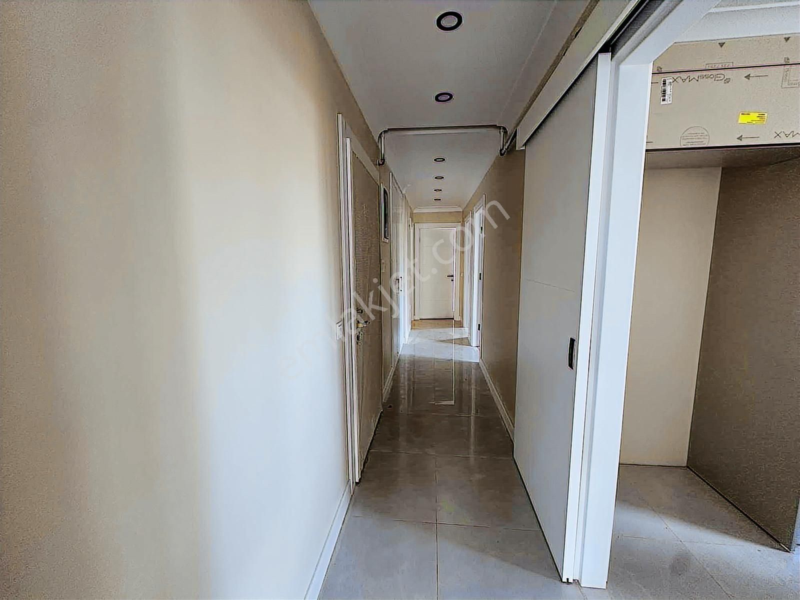 Erenköy Taşmektep Sokakta Aydınlık Balkonlu Satılık Daire - Görsel 26