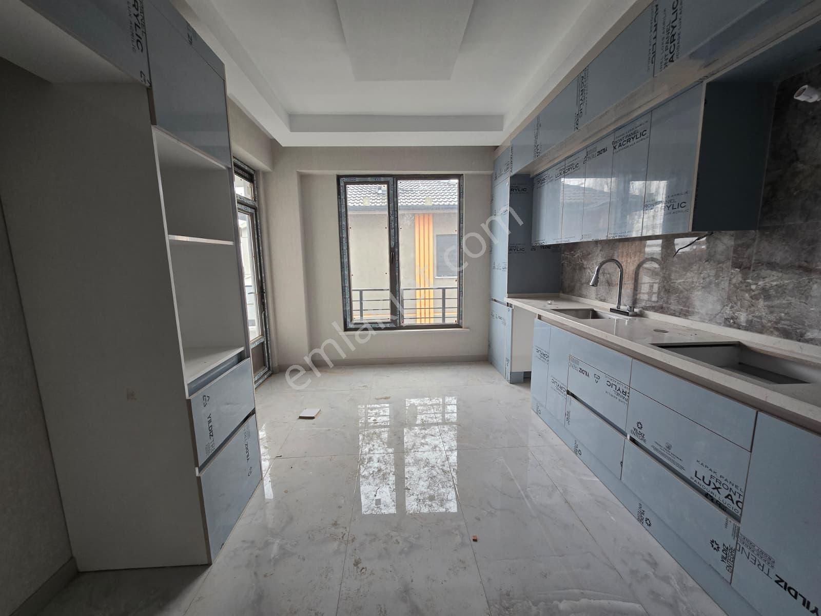 Sille Ak Mahallesi Ayrı Girişli 9+2 Müstakil Daire