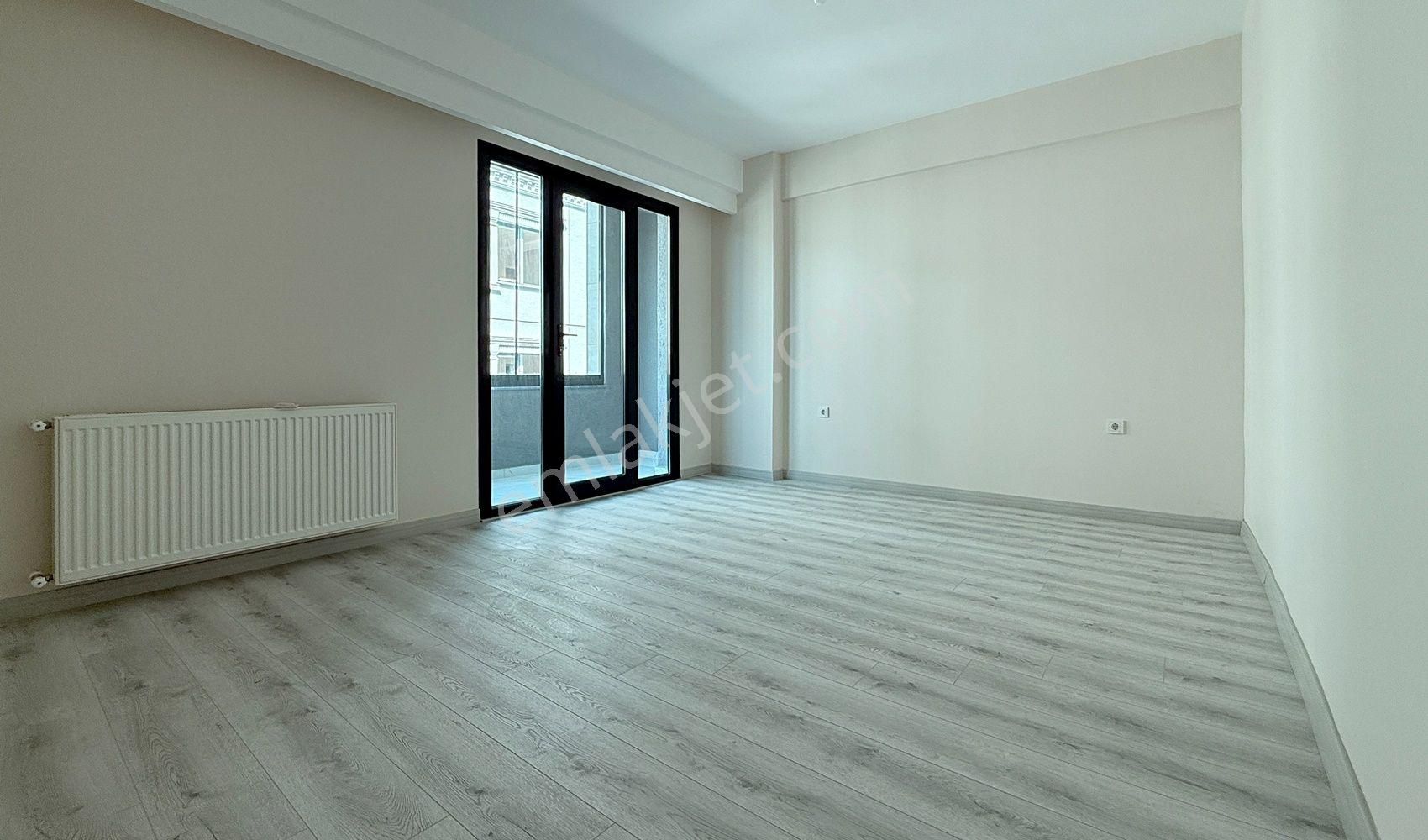 Weal World' Den Bahçelievler Dek.otoparklı, Butik Sitede, Geniş 3+1 ... - Görsel 14