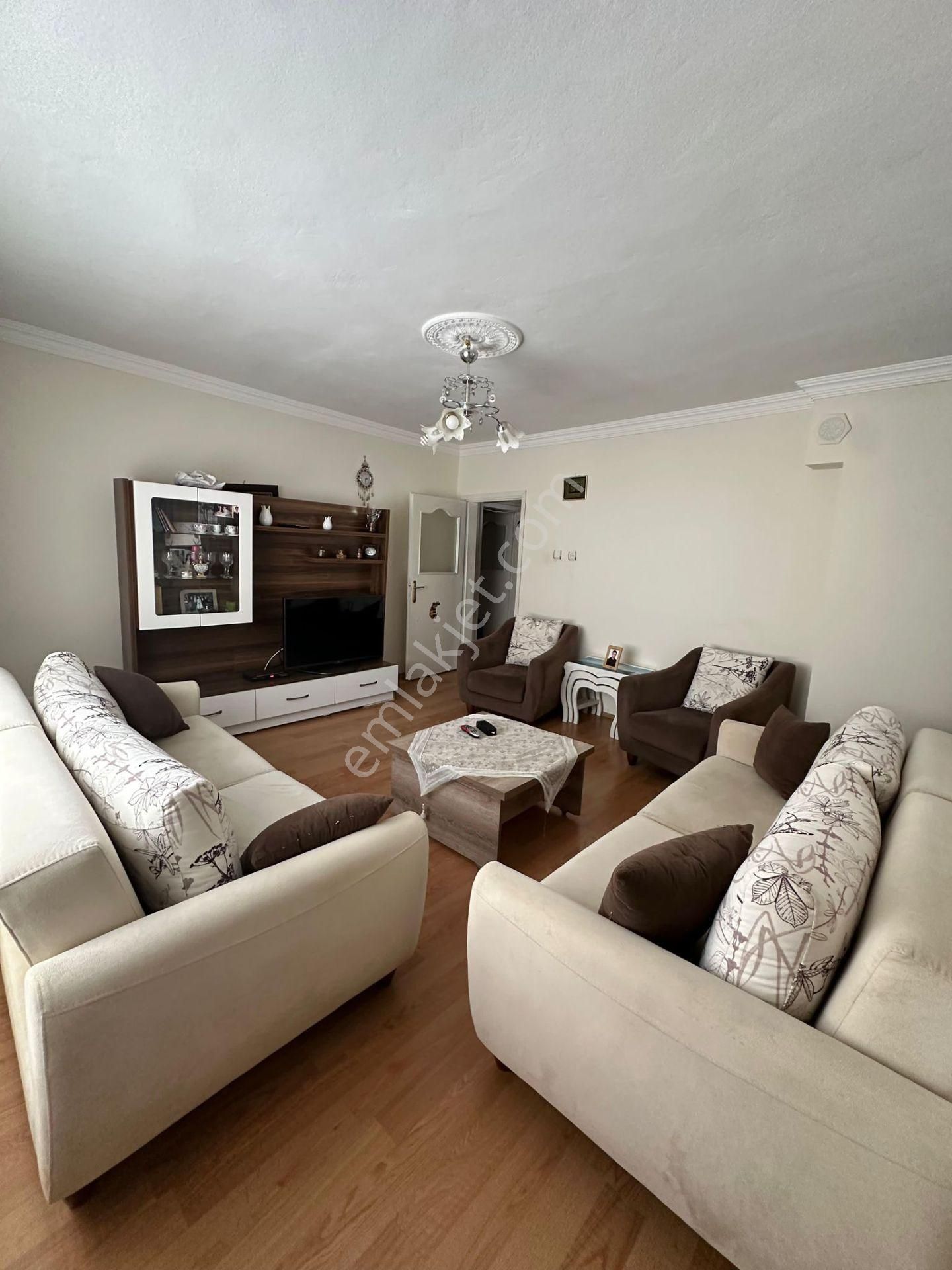 Arslanbeyden Tekirdağ Çorlu Mevkiinde Acil Satılık Daire Fırsatı!!!!!