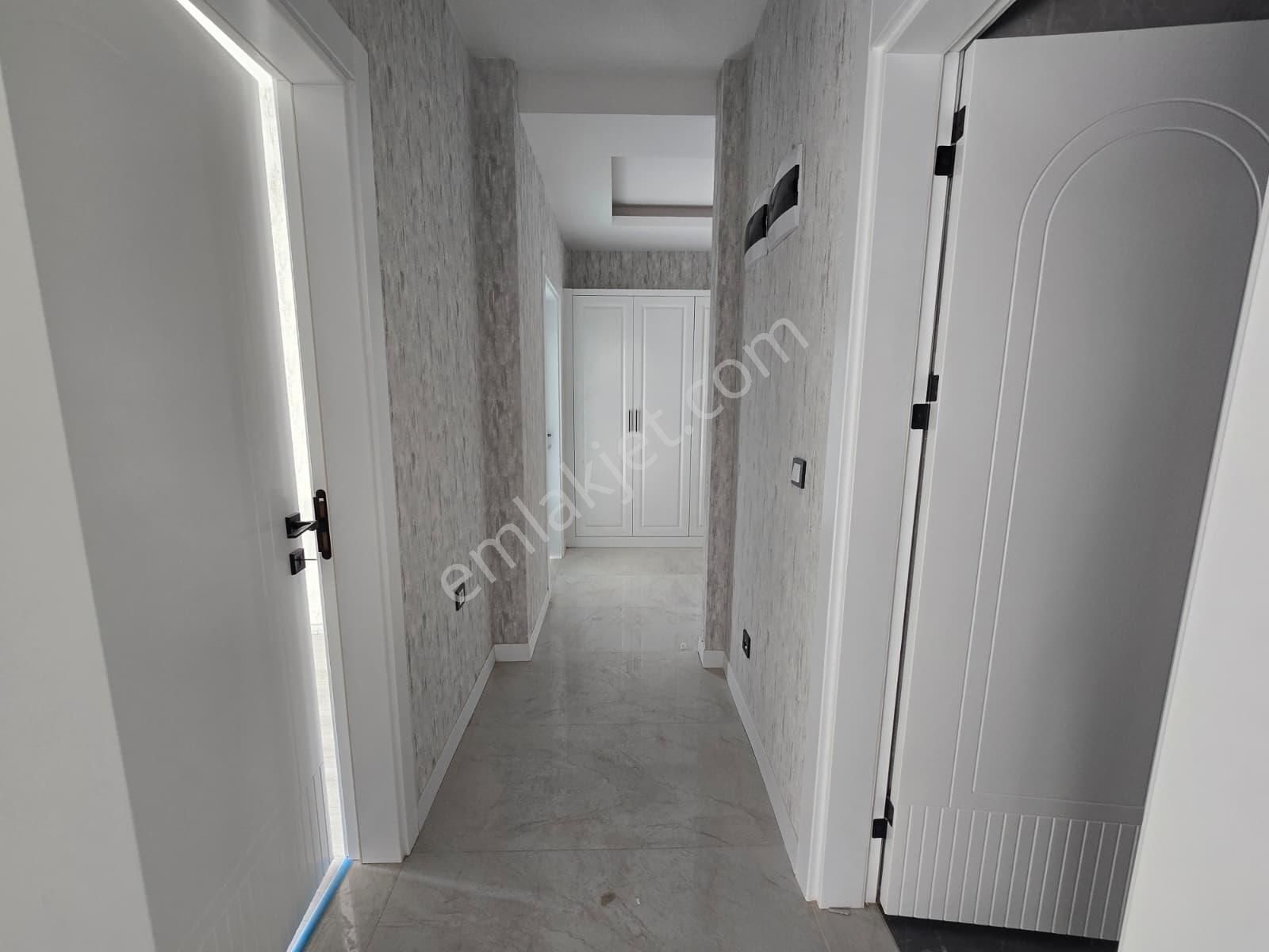 Selahaddin Eyyubi Mahallesinde İskanlı 3+1 Site İçi Daire - Görsel 26