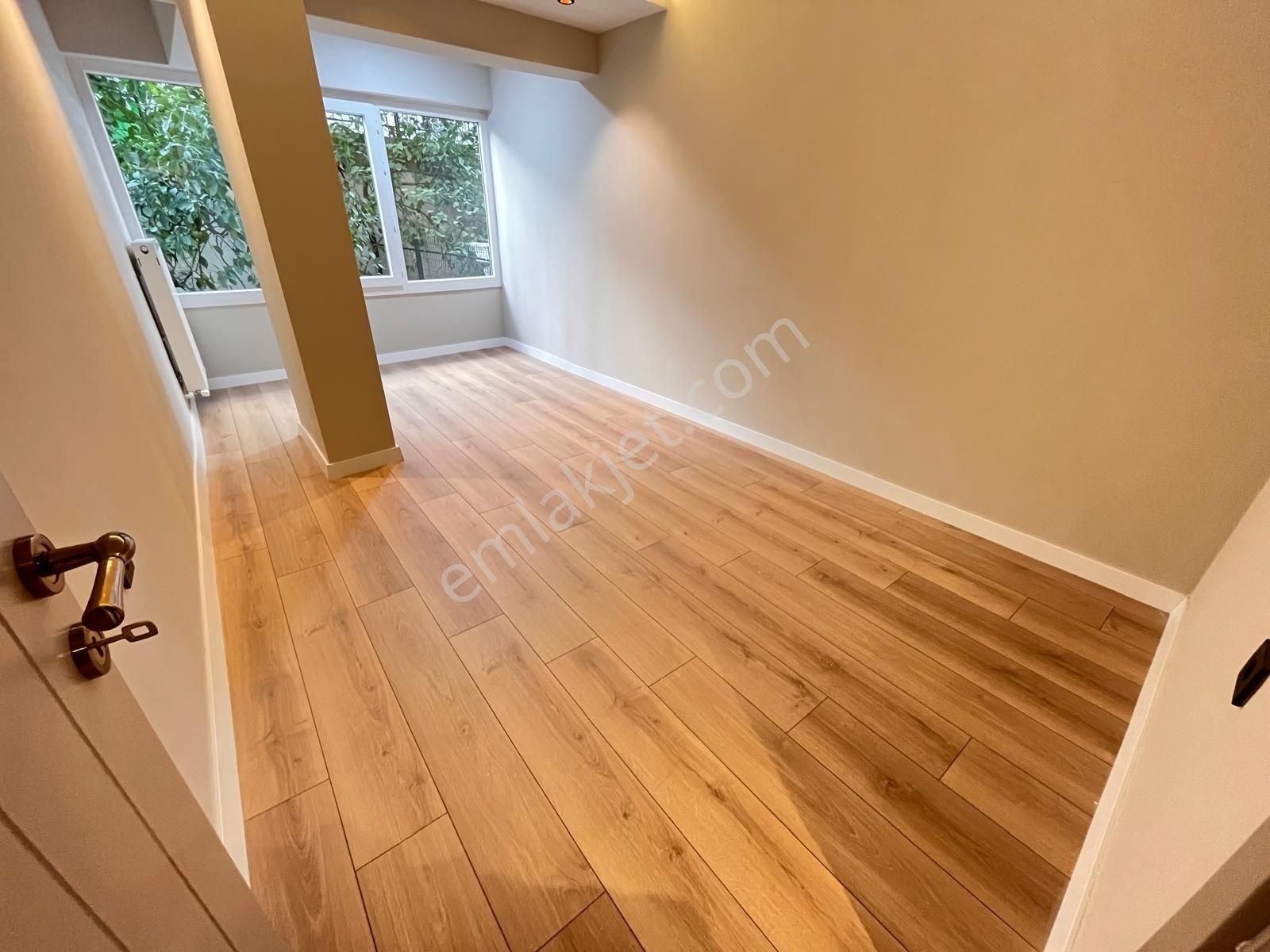 Basın Sitesinde 1.kat Teraslı Bahçeli Satılık - Görsel 10