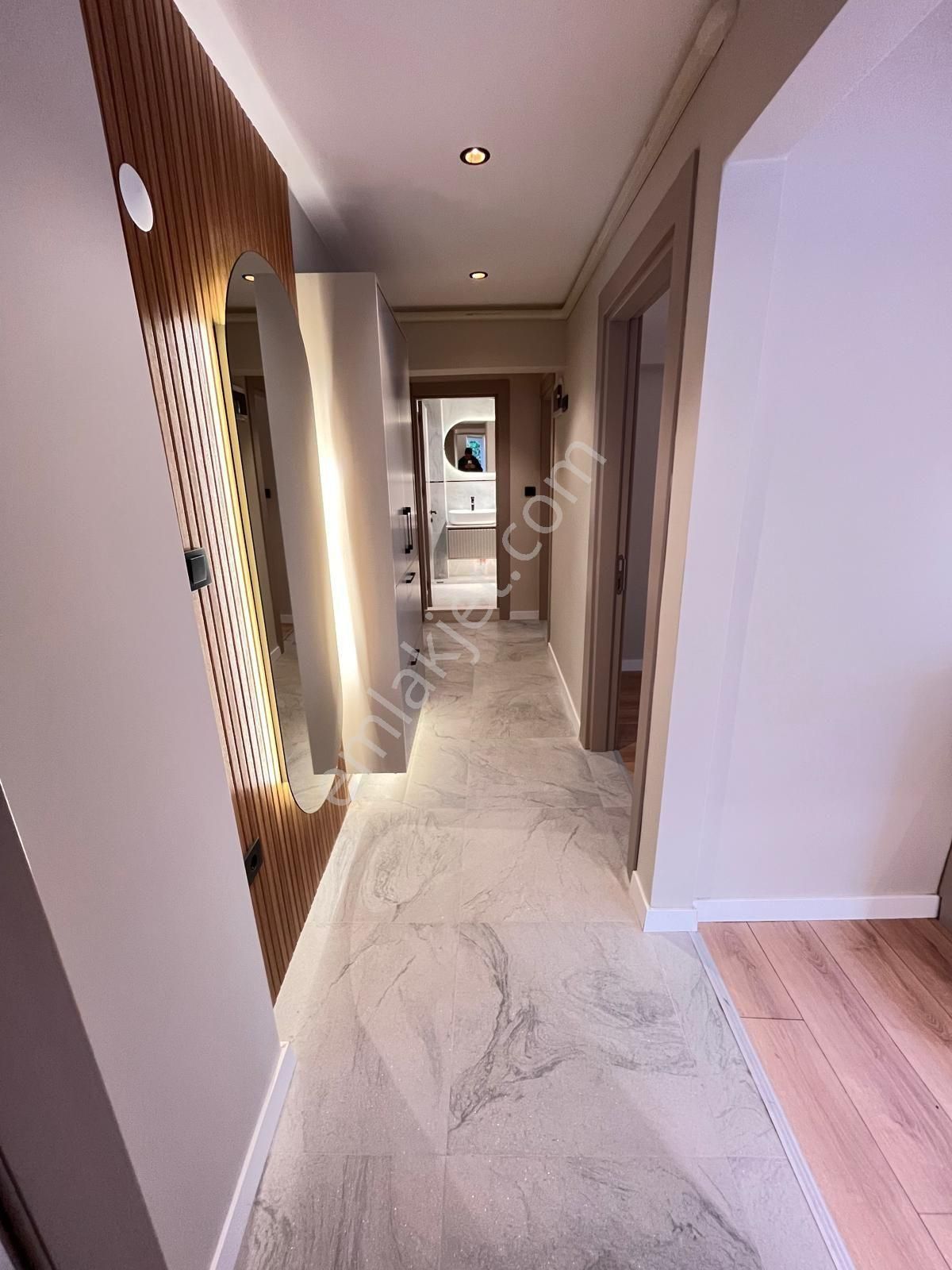 Basın Sitesinde 1.kat Teraslı Bahçeli Satılık - Görsel 11