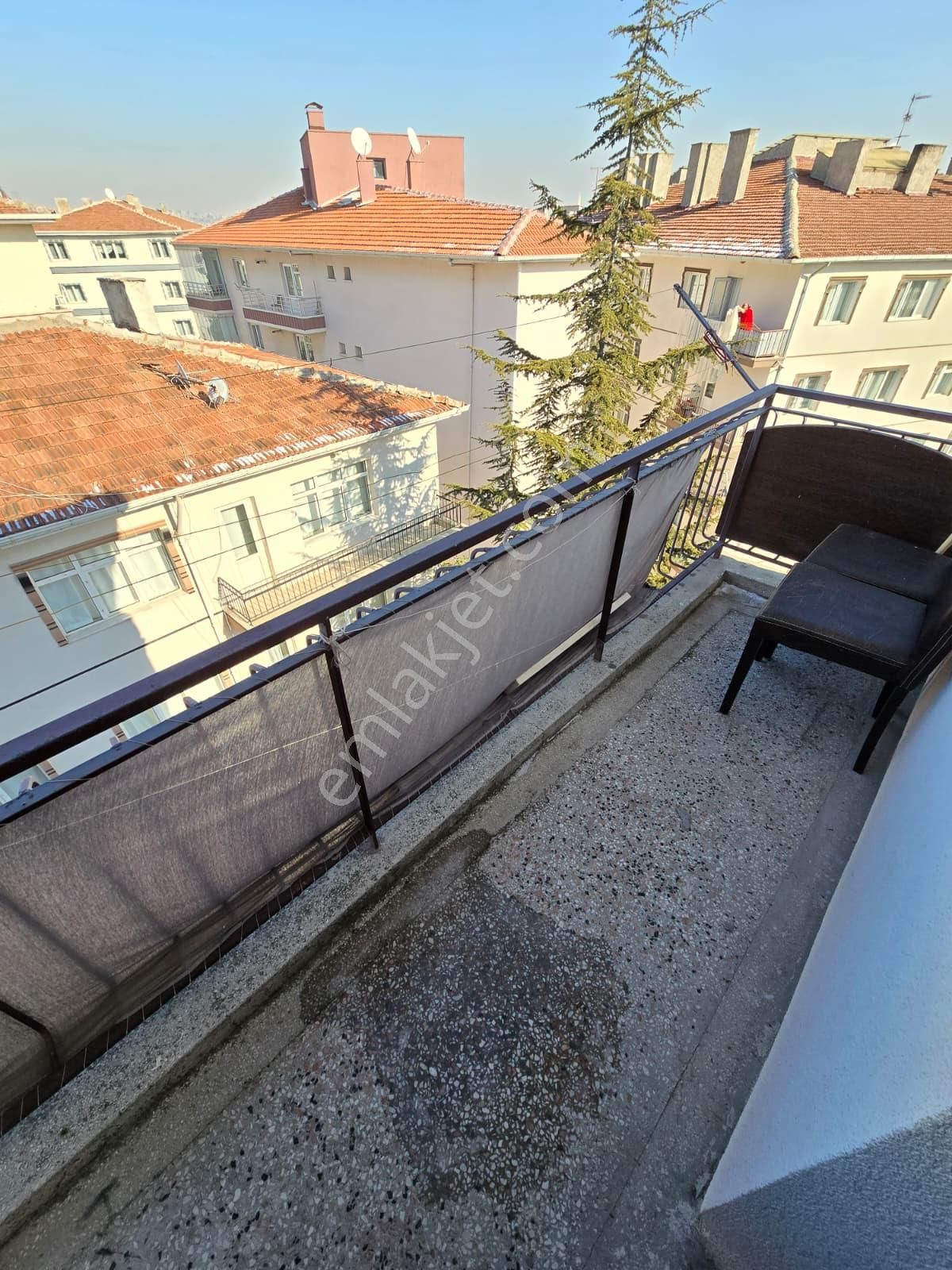 Sincan'da Vatan Cad. Üzeri 3+1 Full Yapılı Kilerli Mükemmel Konumda Satılık Daire - Görsel 26