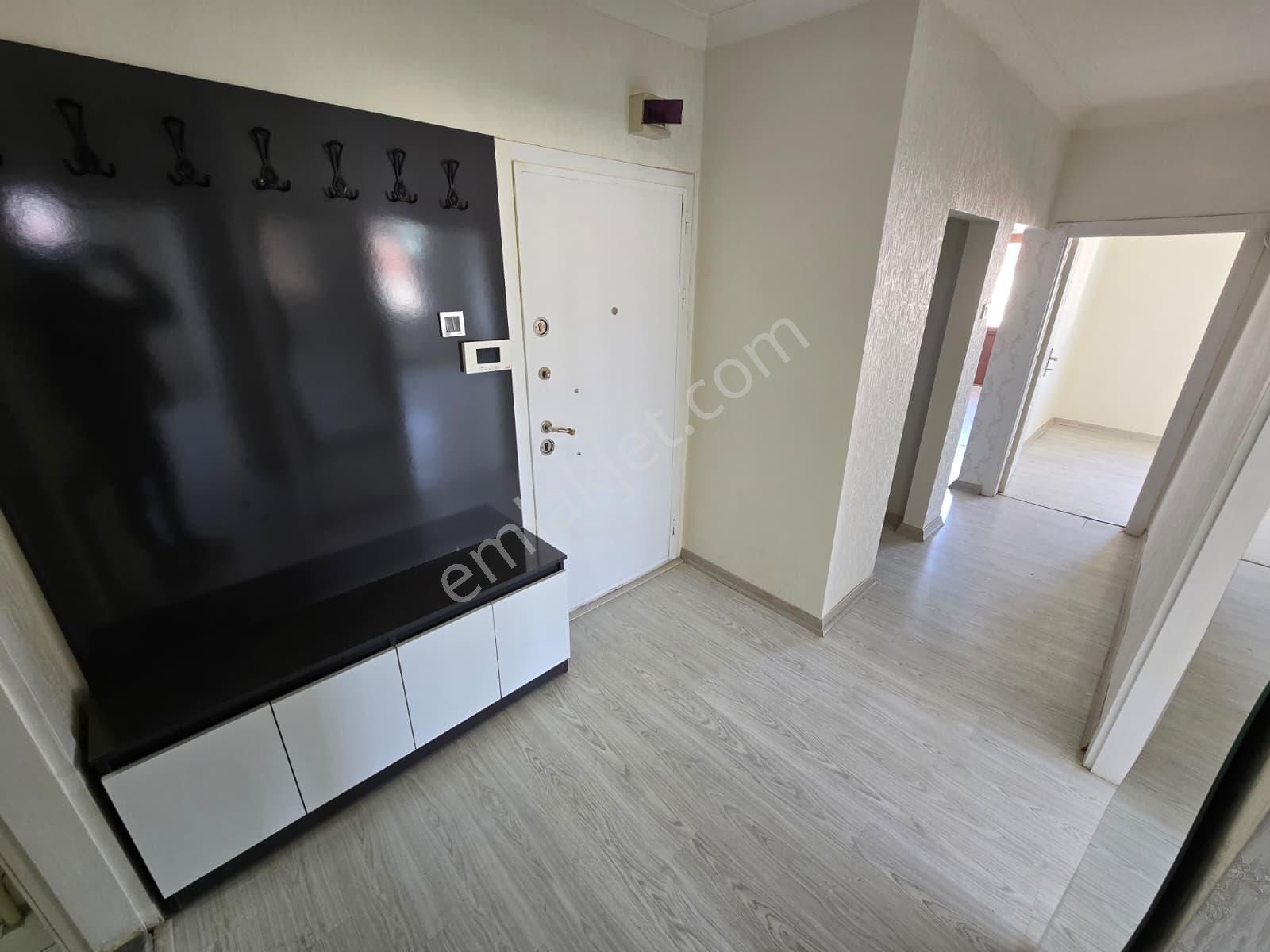 Sincan'da Vatan Cad. Üzeri 3+1 Full Yapılı Kilerli Mükemmel Konumda Satılık Daire - Görsel 25