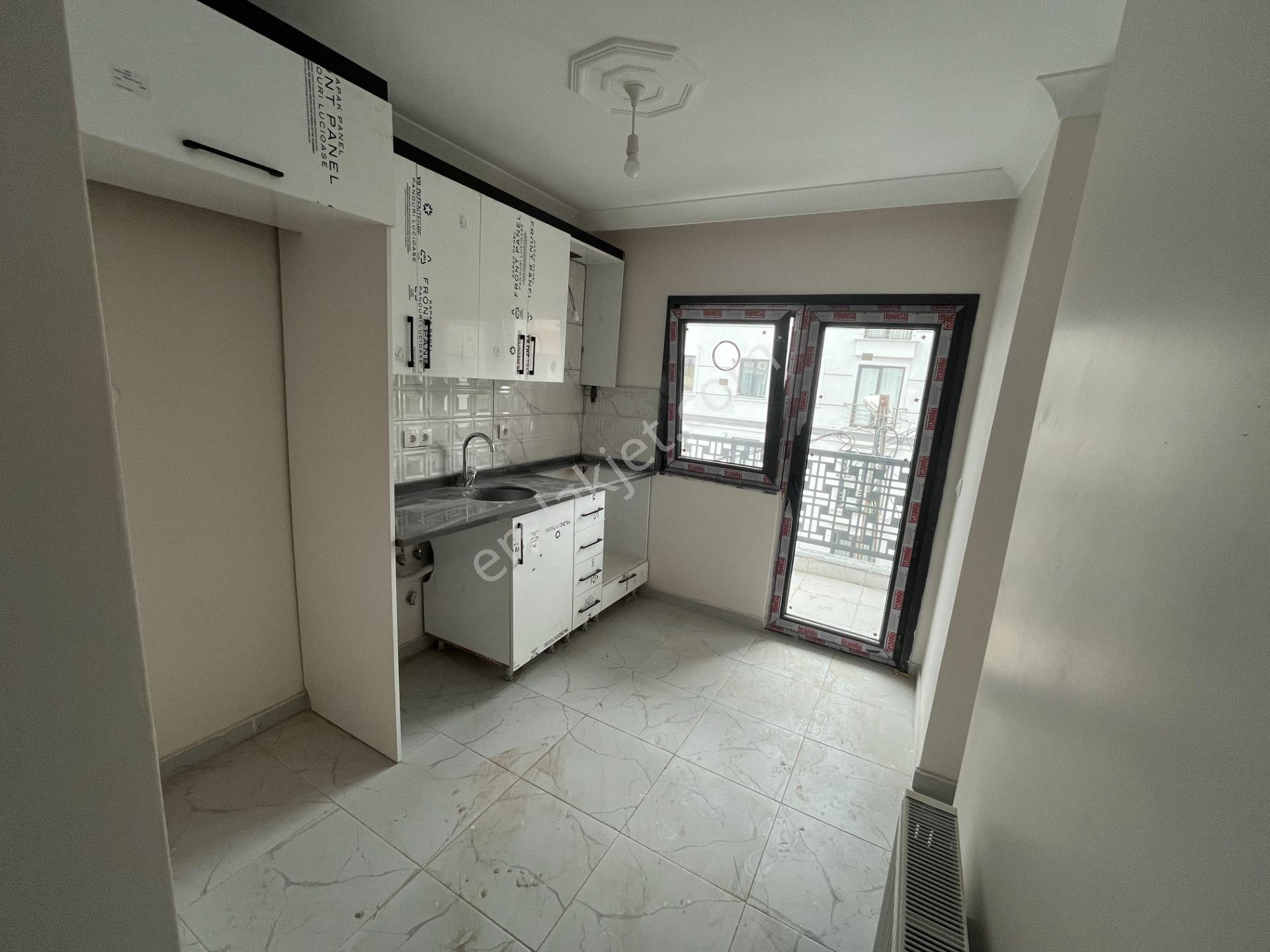 Samandıra'da Krediye Uygun 3.kat Asansörlü 3+1 Sıfır Lüks Daire - Görsel 9