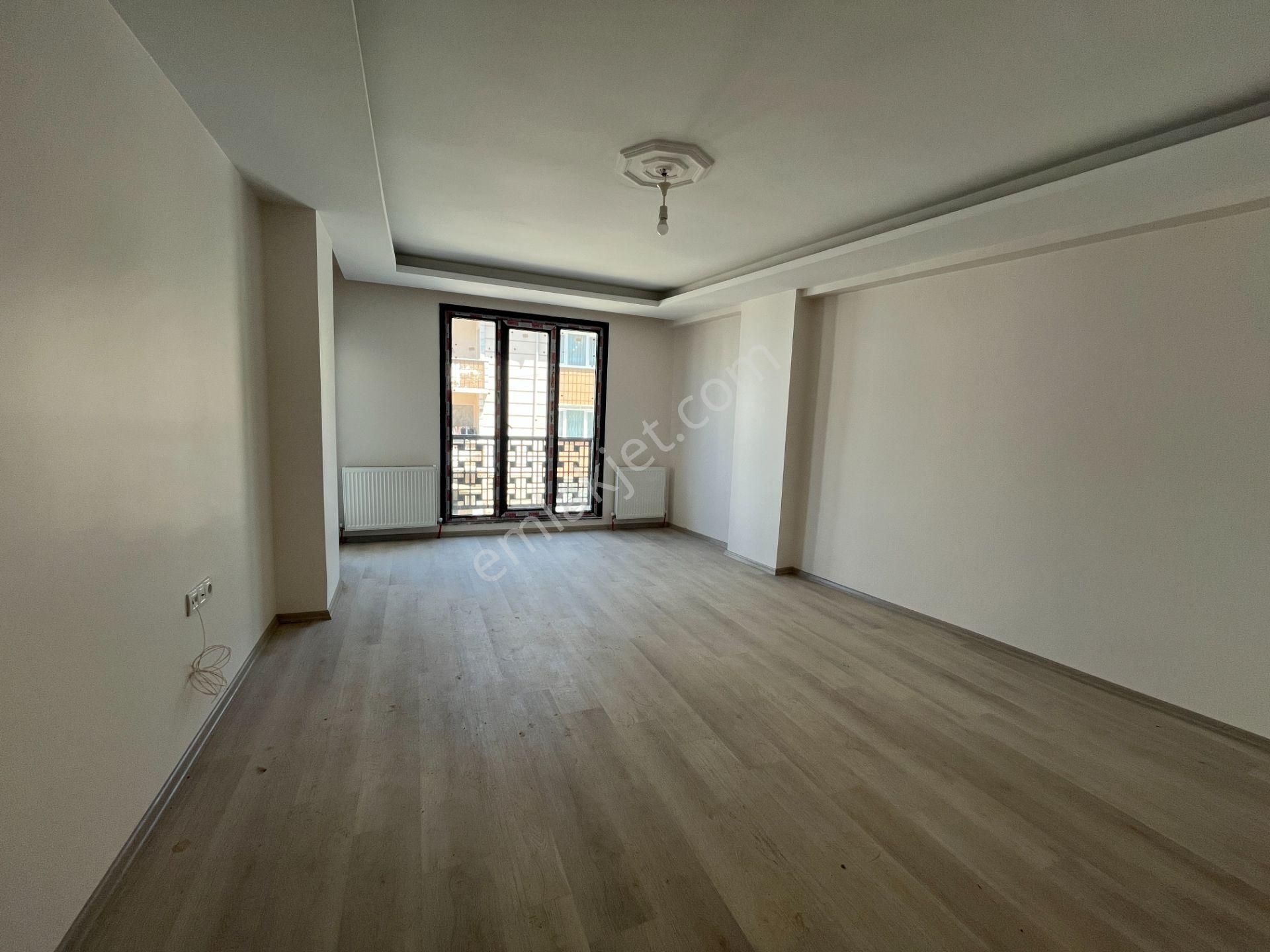 Samandıra'da Krediye Uygun 3.kat Asansörlü 3+1 Sıfır Lüks Daire - Görsel 4