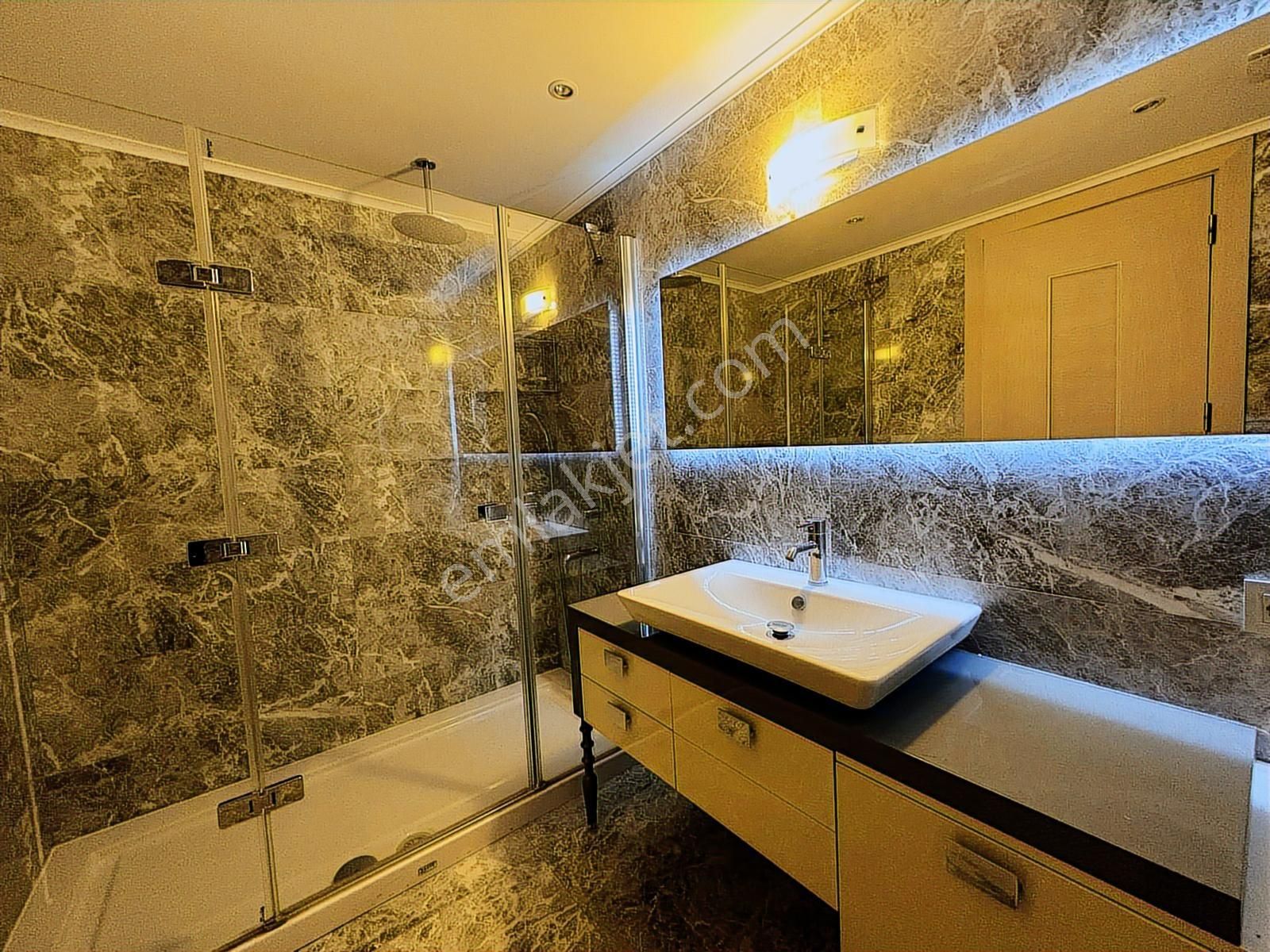 Swiss Life'dan Su Dünyasın'da Fırsat Geniş Satılık Daire - Görsel 12