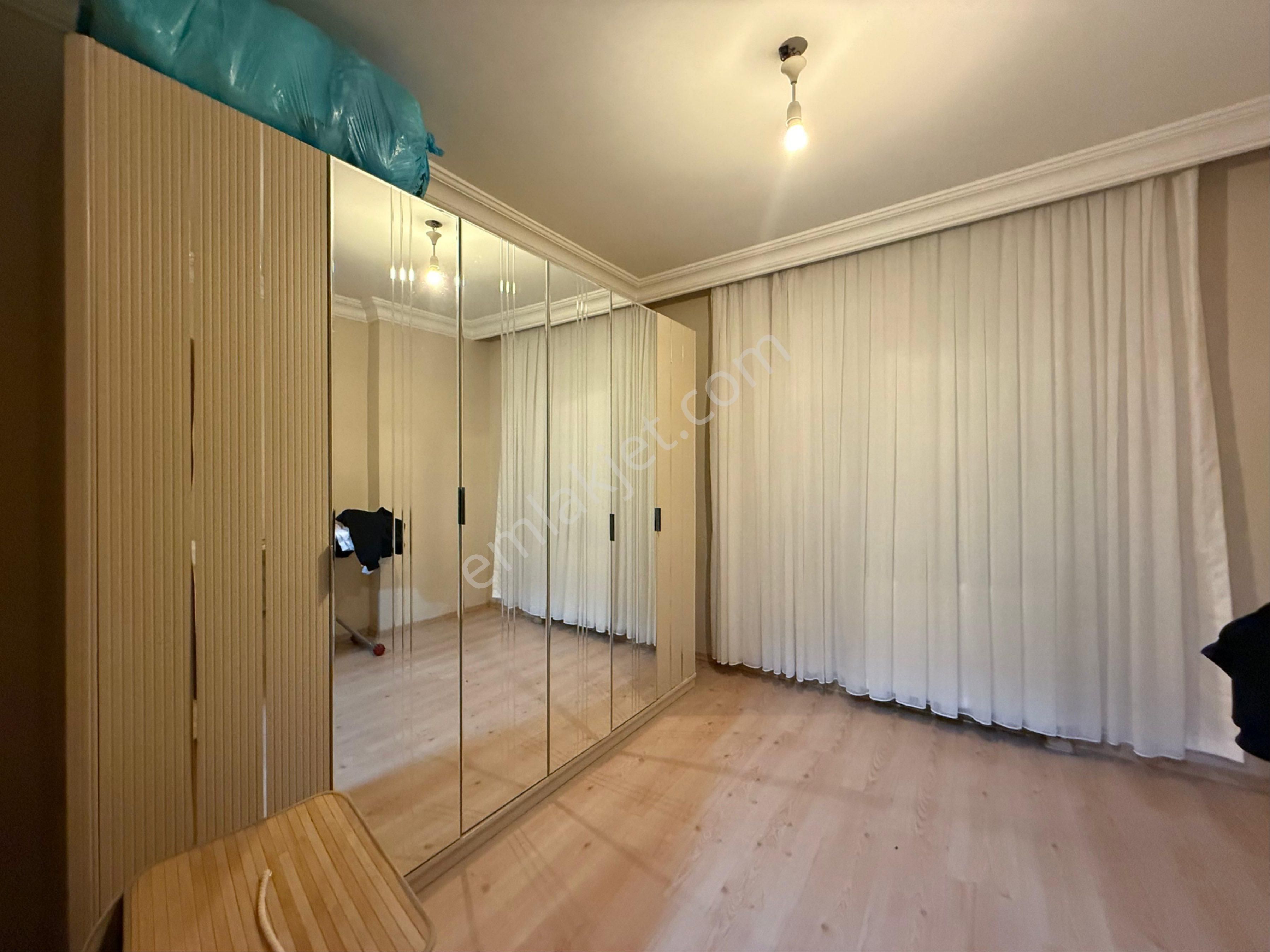 A.türkeş Blv Üzeri/13 Yaş/her Kat Tek Daire/4+1/k.mutfak/ç.banyo - Görsel 13