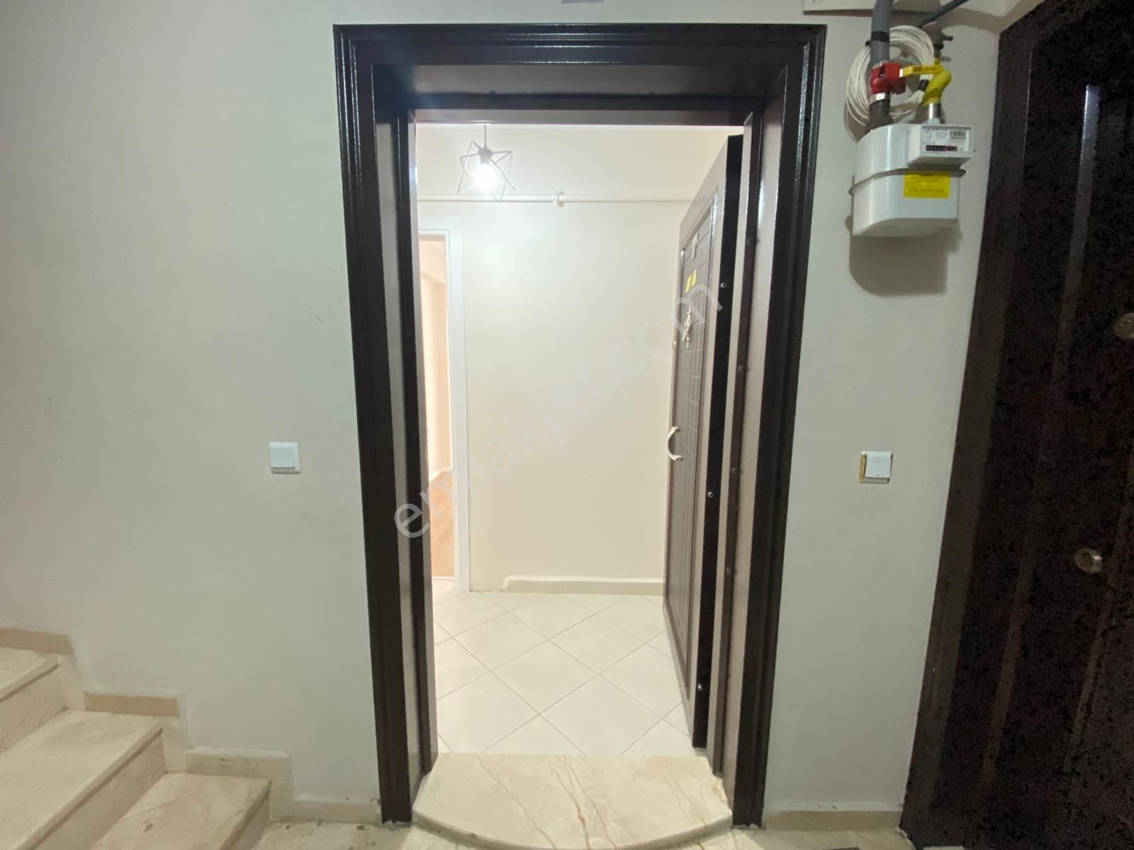 Akkumda Havuzlu Arakat 2+1 Hastaneye Okula Camiye Yakın - Görsel 4