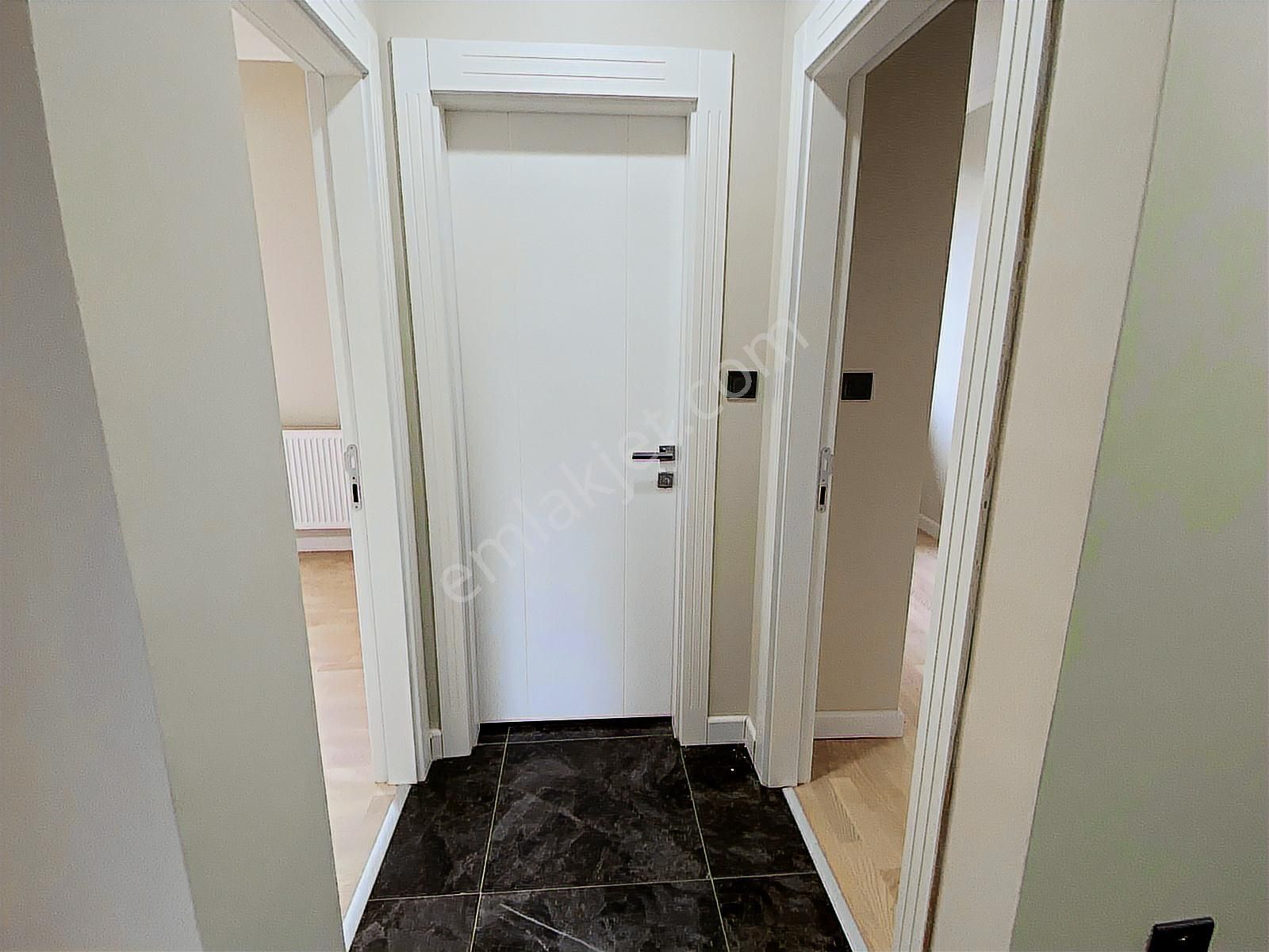 Erenköy Değerbilir Sokakta 5 Yaşında Binada Ferah, Aydınlık - Görsel 4