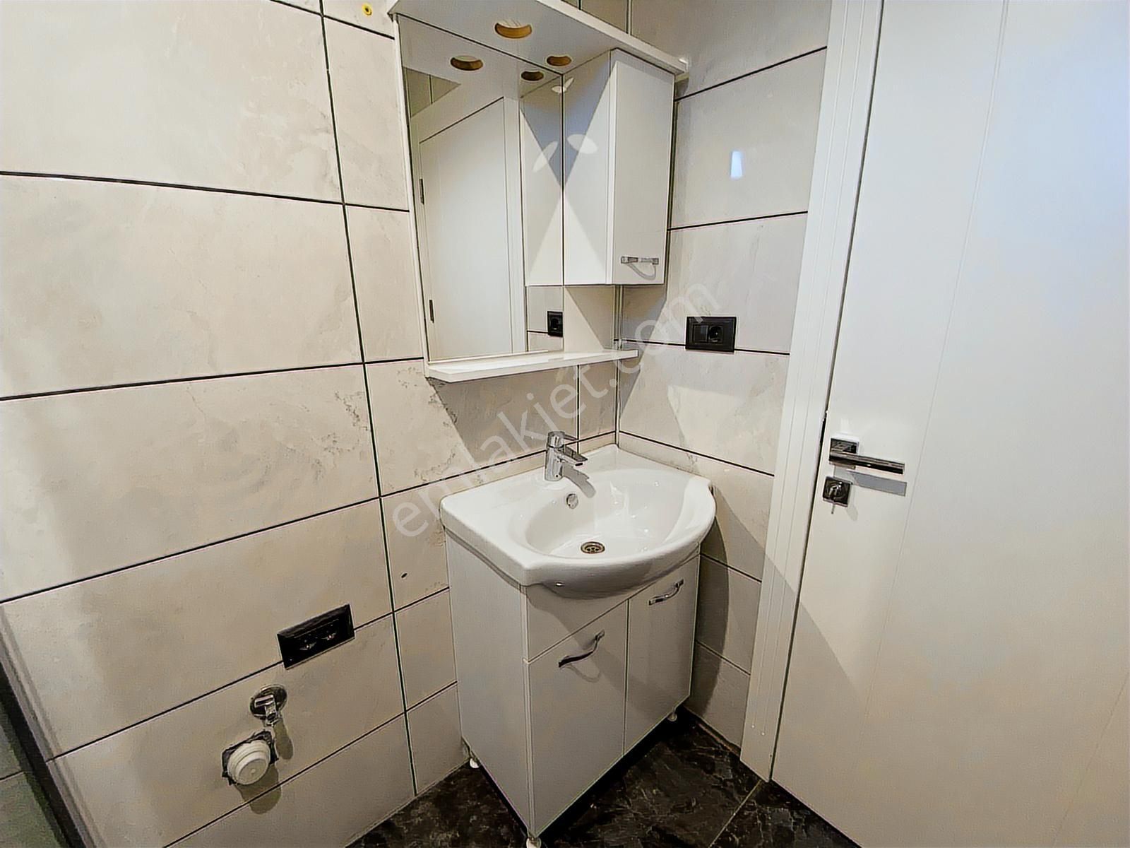 Erenköy Değerbilir Sokakta 5 Yaşında Binada Ferah, Aydınlık - Görsel 20