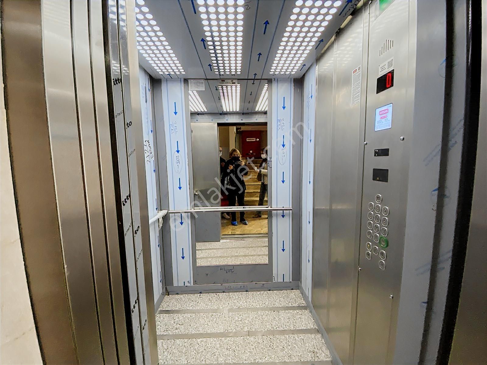 Erenköy Değerbilir Sokakta 5 Yaşında Binada Ferah, Aydınlık - Görsel 31