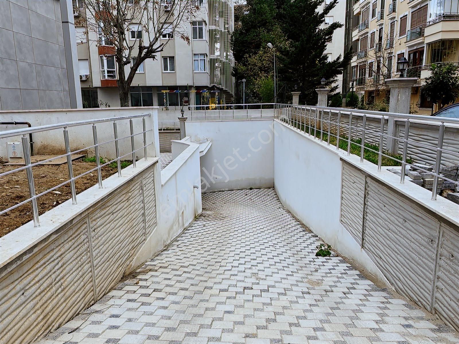 Erenköy Değerbilir Sokakta 5 Yaşında Binada Ferah, Aydınlık - Görsel 6