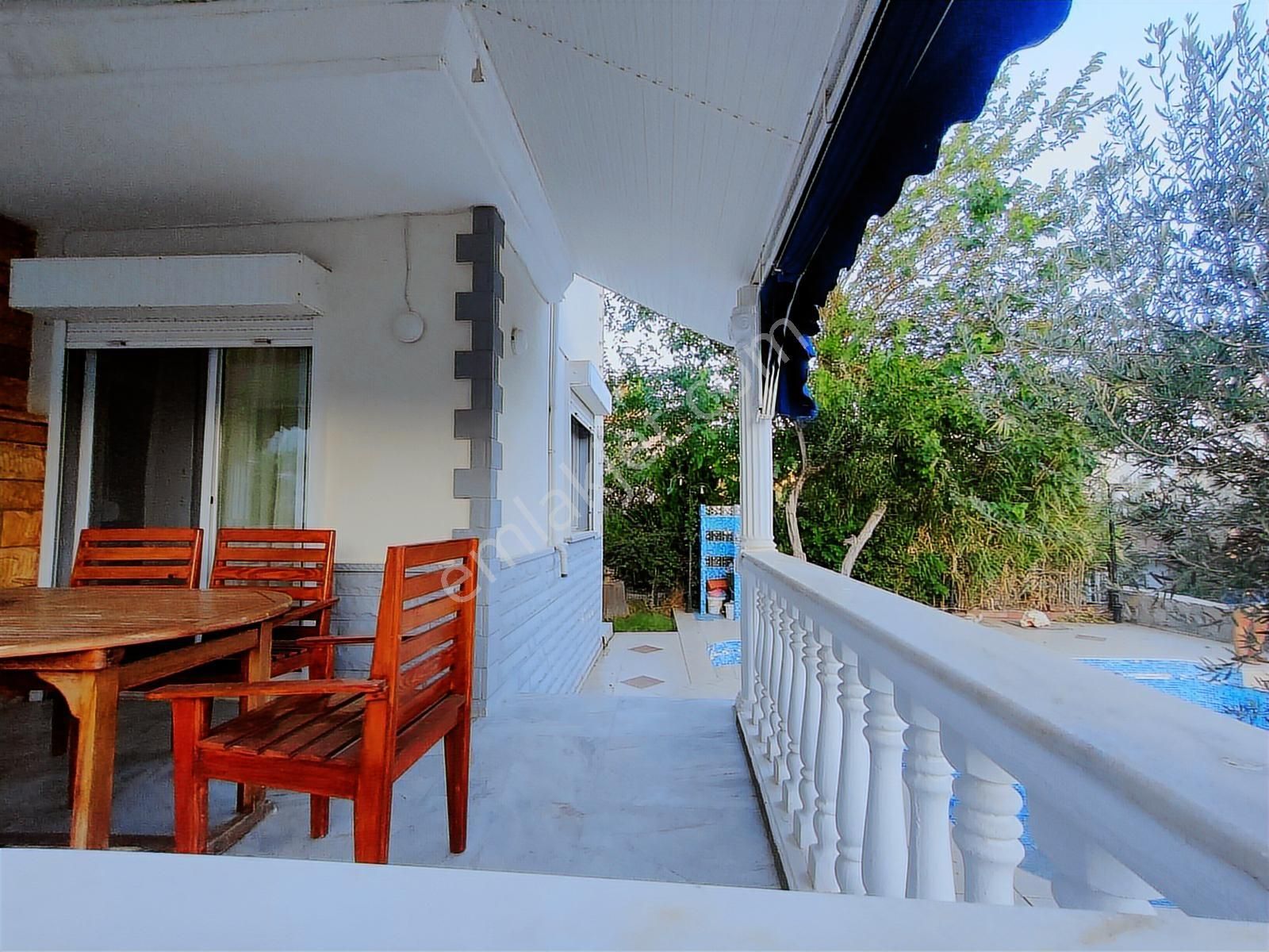 Onvest'ten / Cunda Adasında Müstakil Havuzlu Villa Denize 150m - Görsel 17