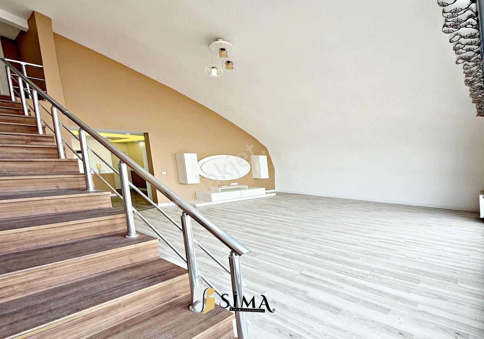 Cumhuriyet Metrobüse 5 Dk Şehir Manzaralı Teraslı 4+1 Daire! - Görsel 9