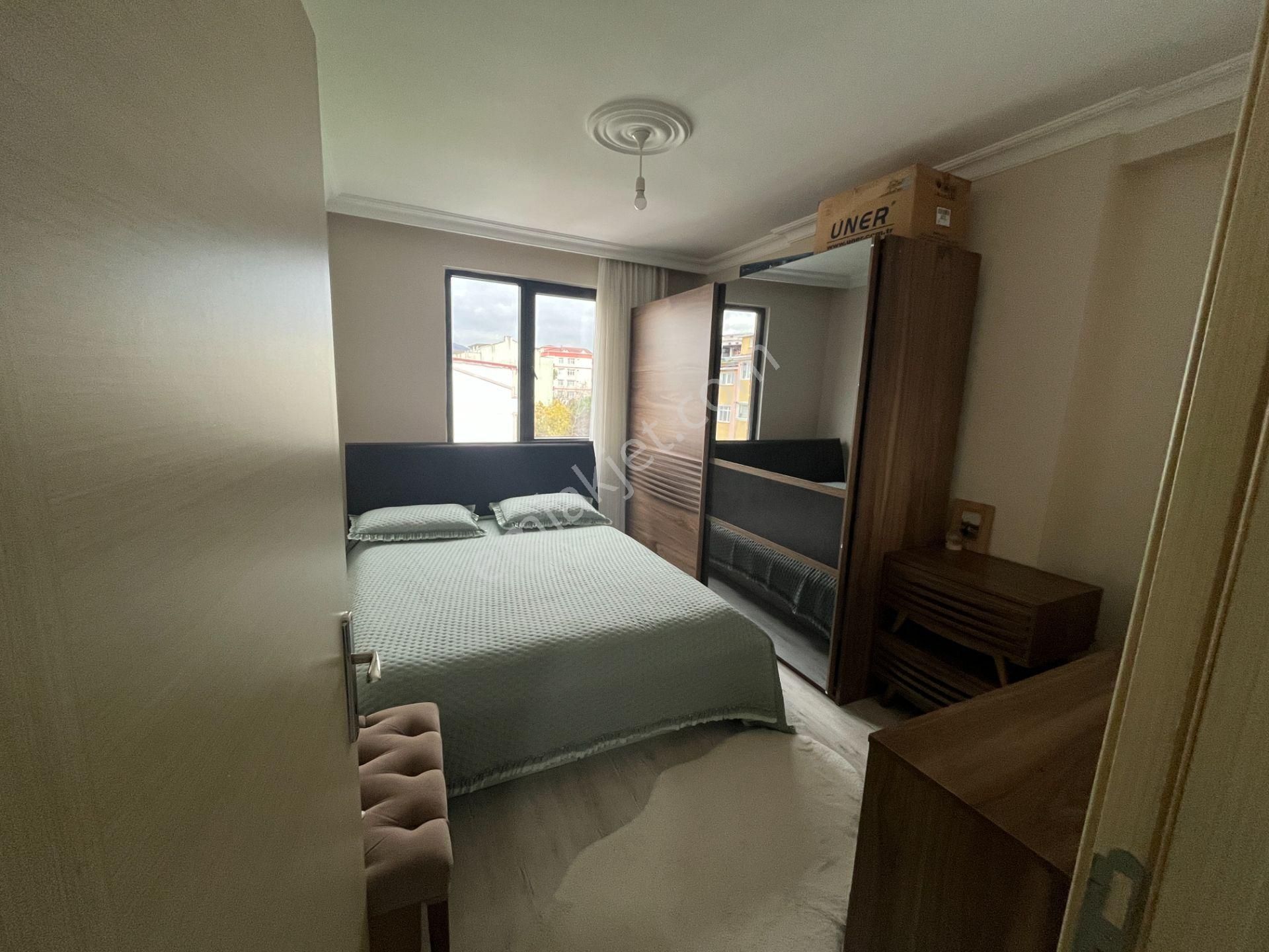 Samandıra'da Krediye Uygun 3+1 Lüks Daire 3.kat İskanlıvekombili - Görsel 3